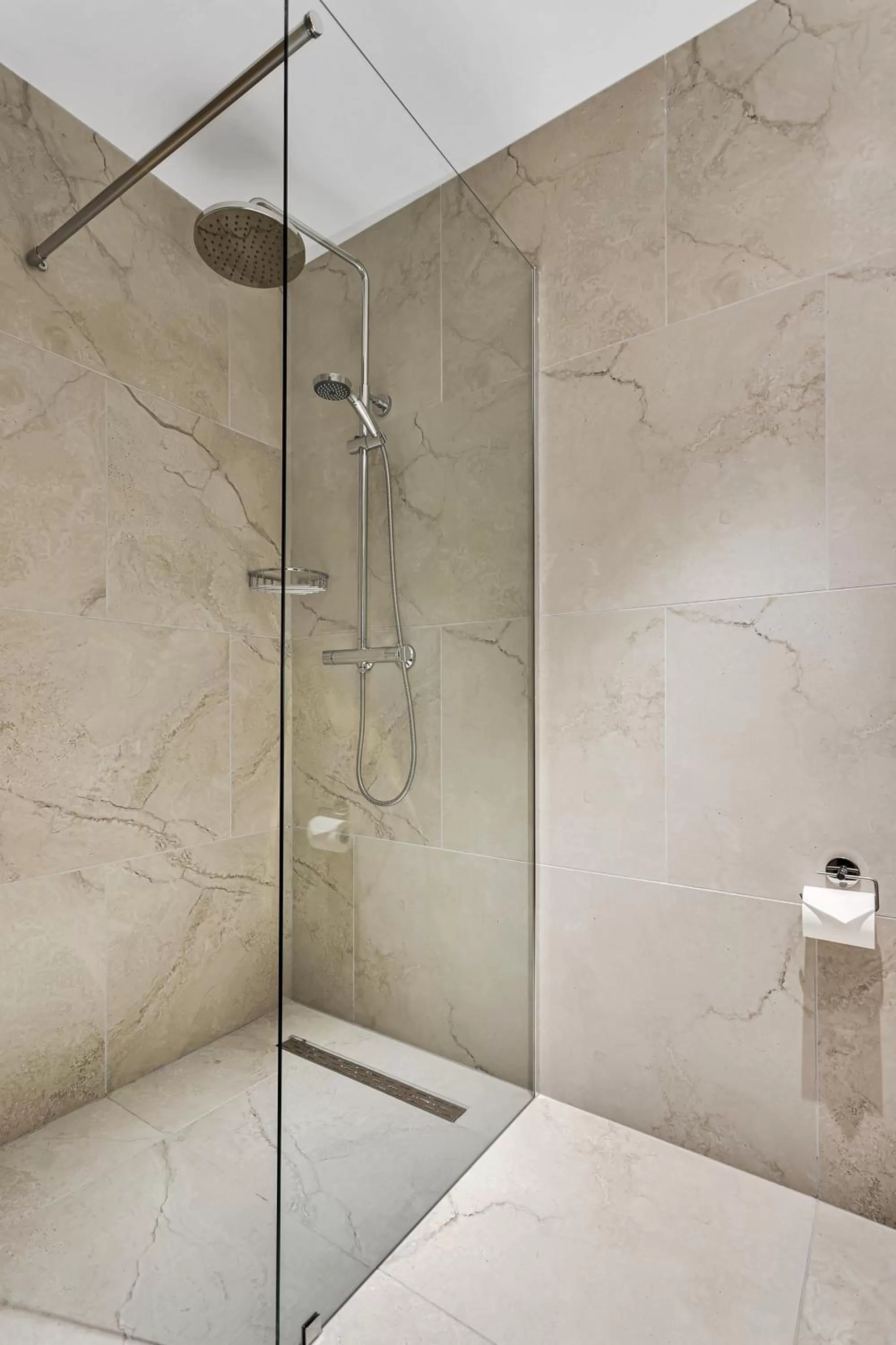 Shower in Aurora Hotel at Reykjavik-Keflavik Airport Terminal KEF