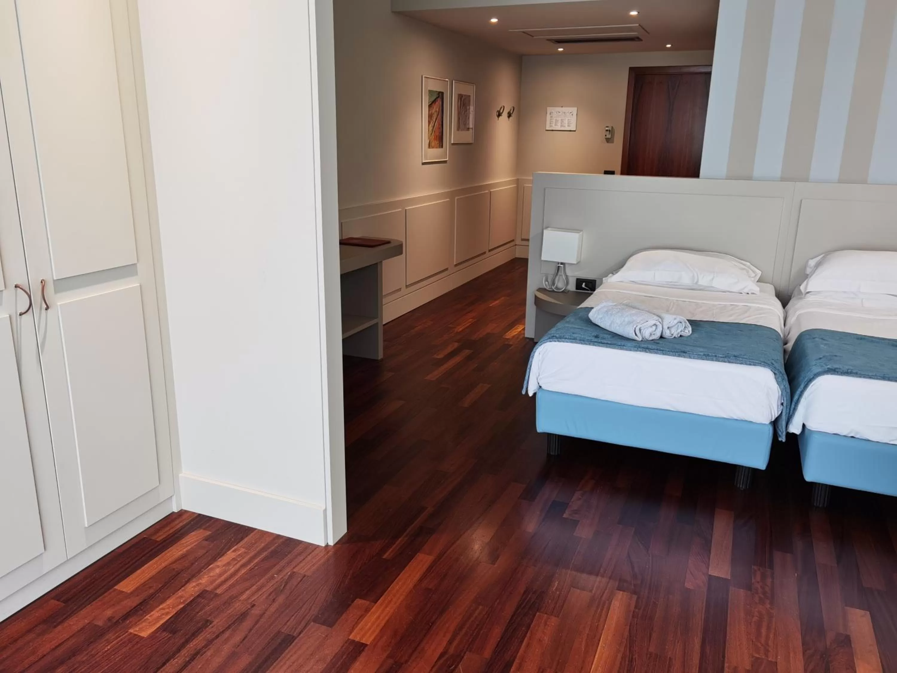 Bed in Hotel Salò du Parc