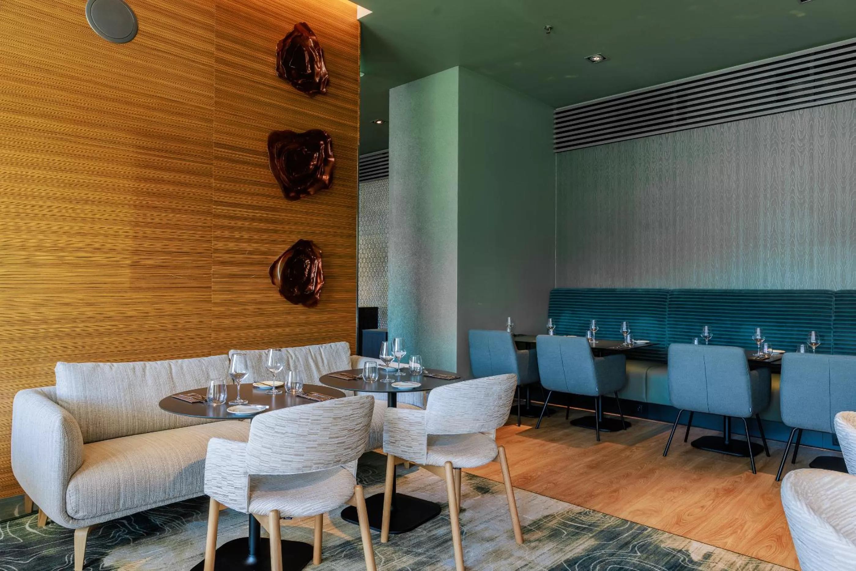 Restaurant/places to eat in Mercure Tallinn