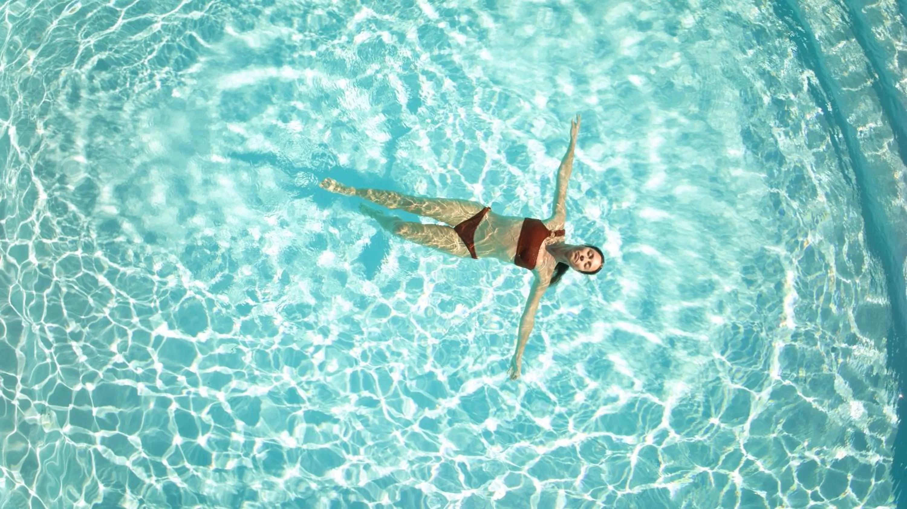 Swimming pool in Secrets Lanzarote Resort & Spa - Adults Only (+18)