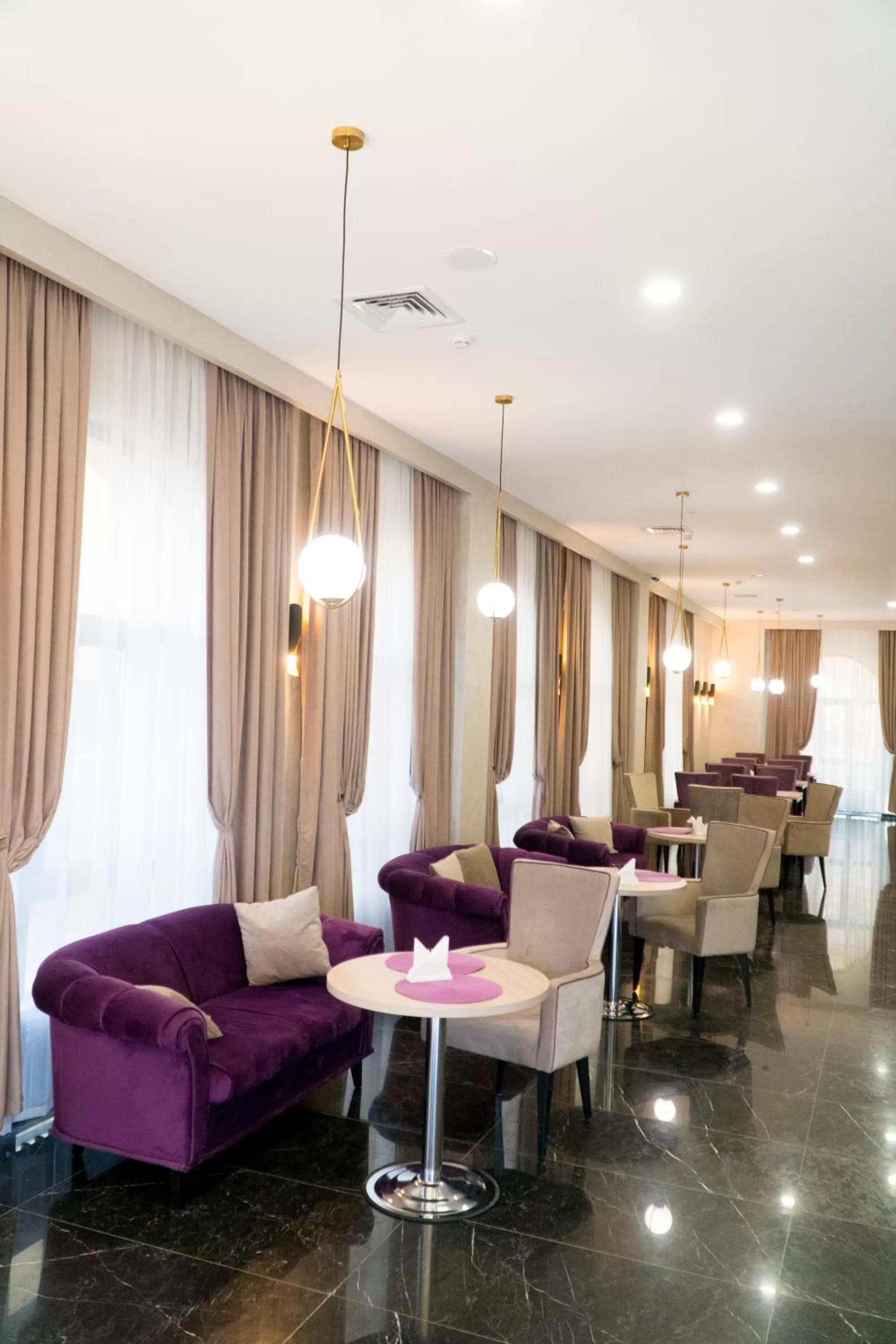 Lounge or bar in East Palace Hotel