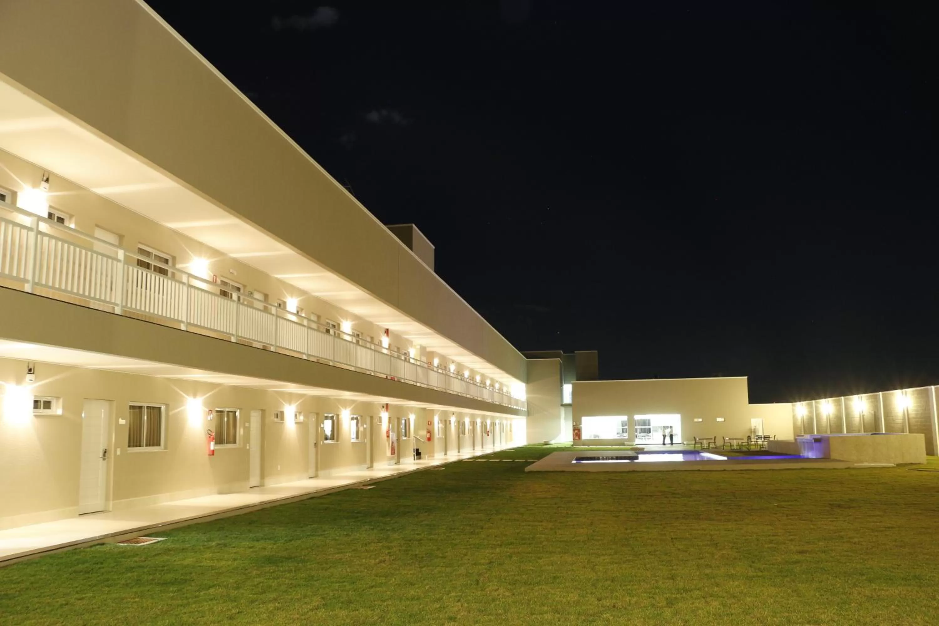 Patio, Property Building in Hotel Imperador