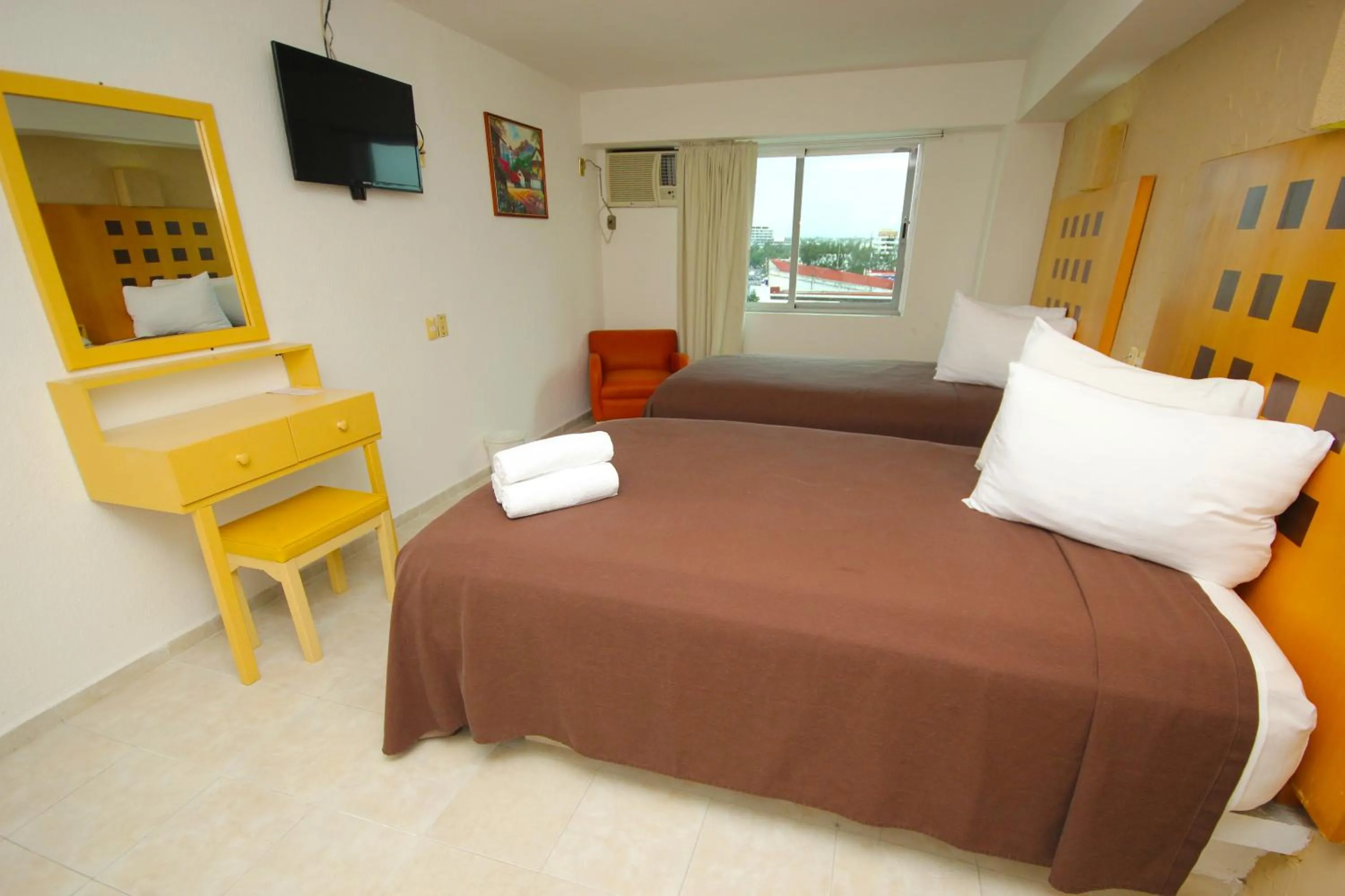 Day, Bed in Hotel Posada del Carmen