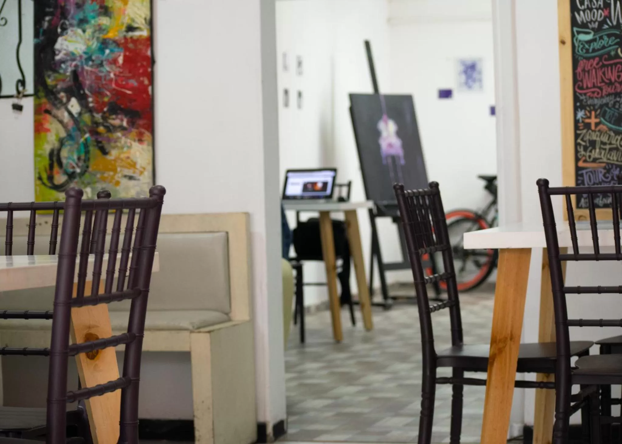 Restaurant/places to eat in Casa Mood Usaquen