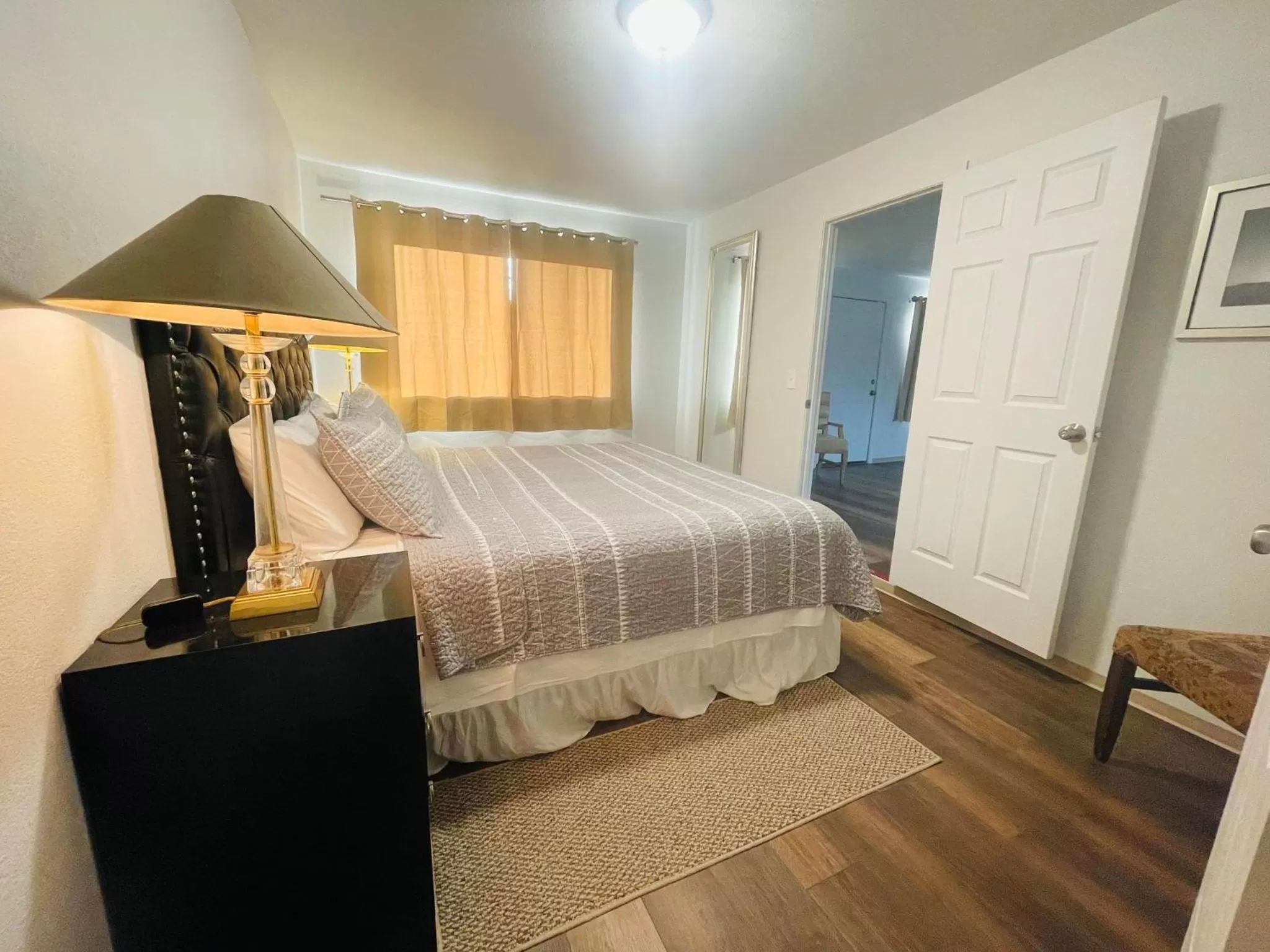 Bed in Riverfront Lodging