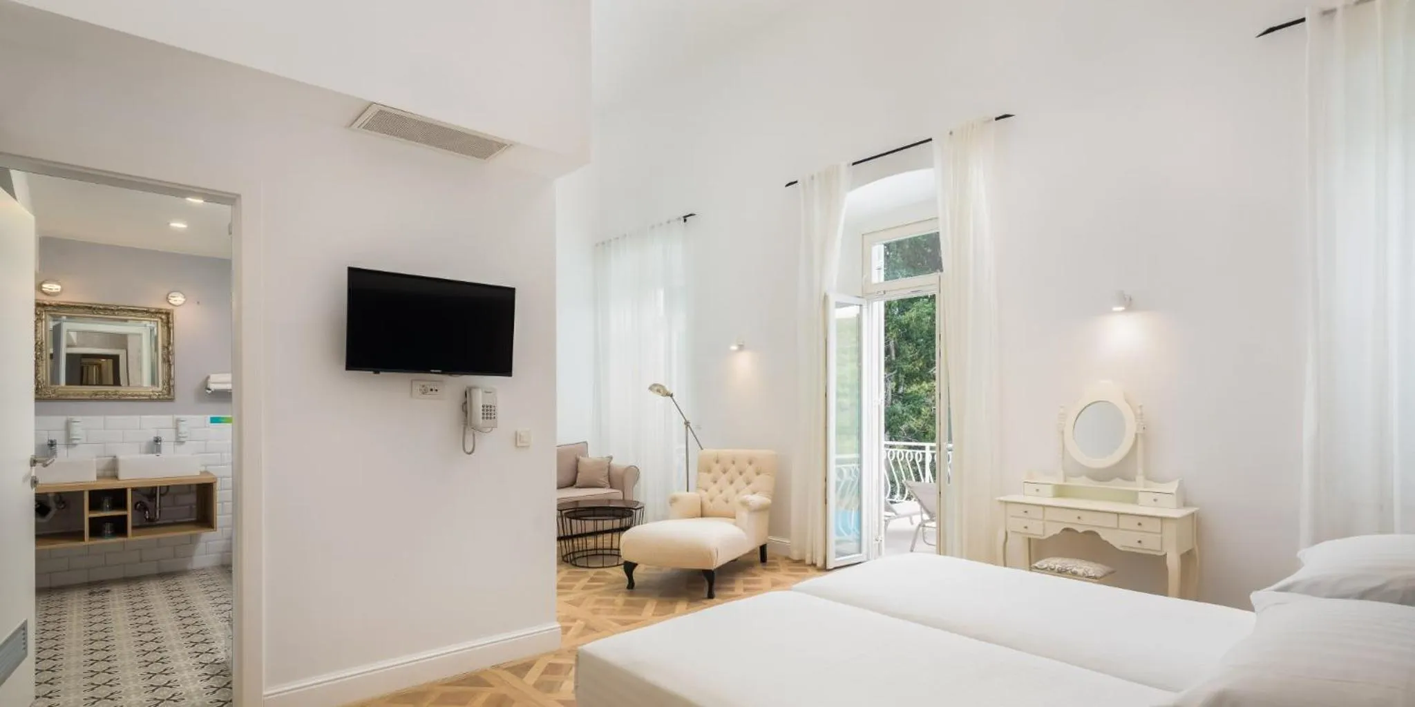 Bed in Aminess Vival Port9 Resort