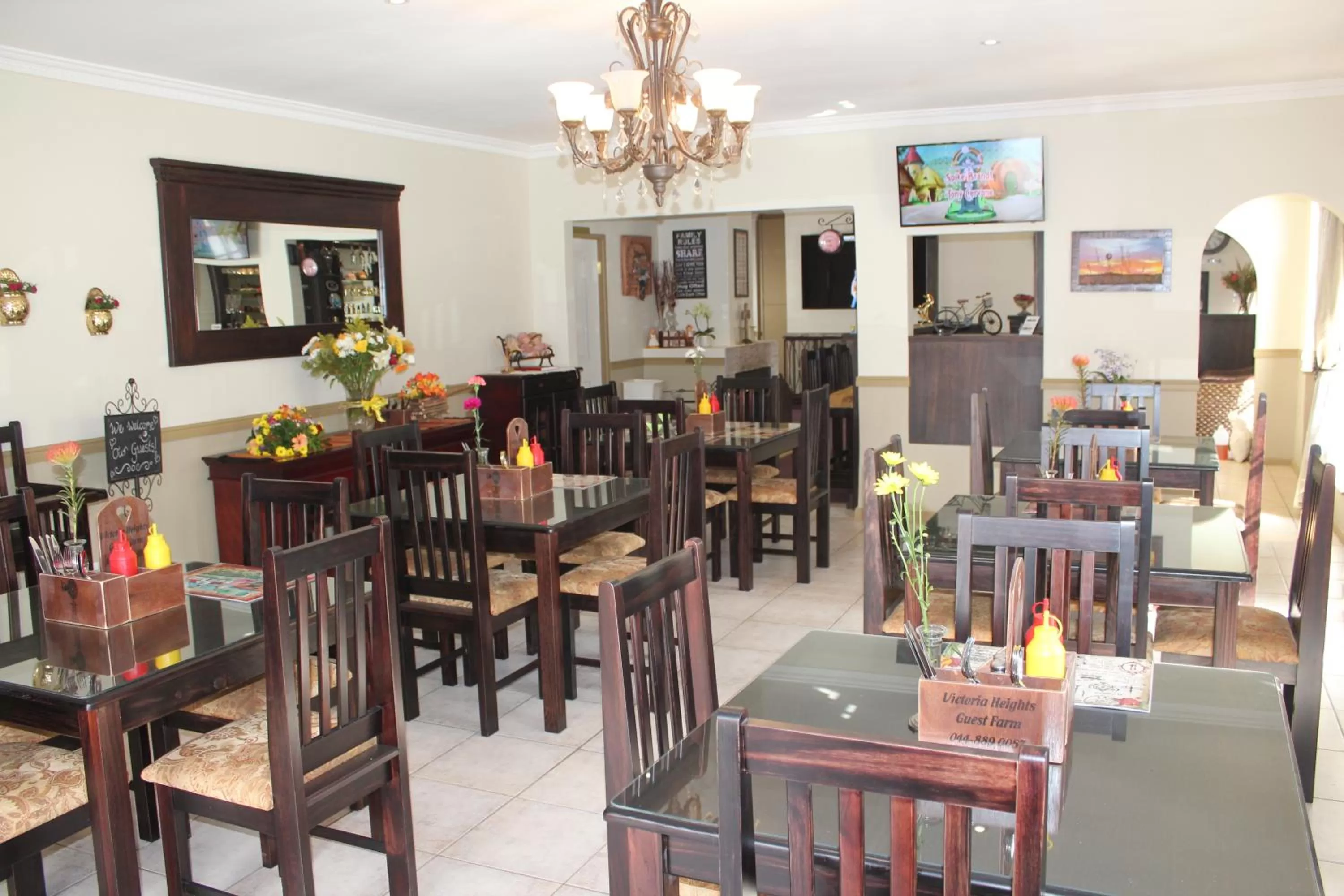 Dining area in Victoria Heights B&B