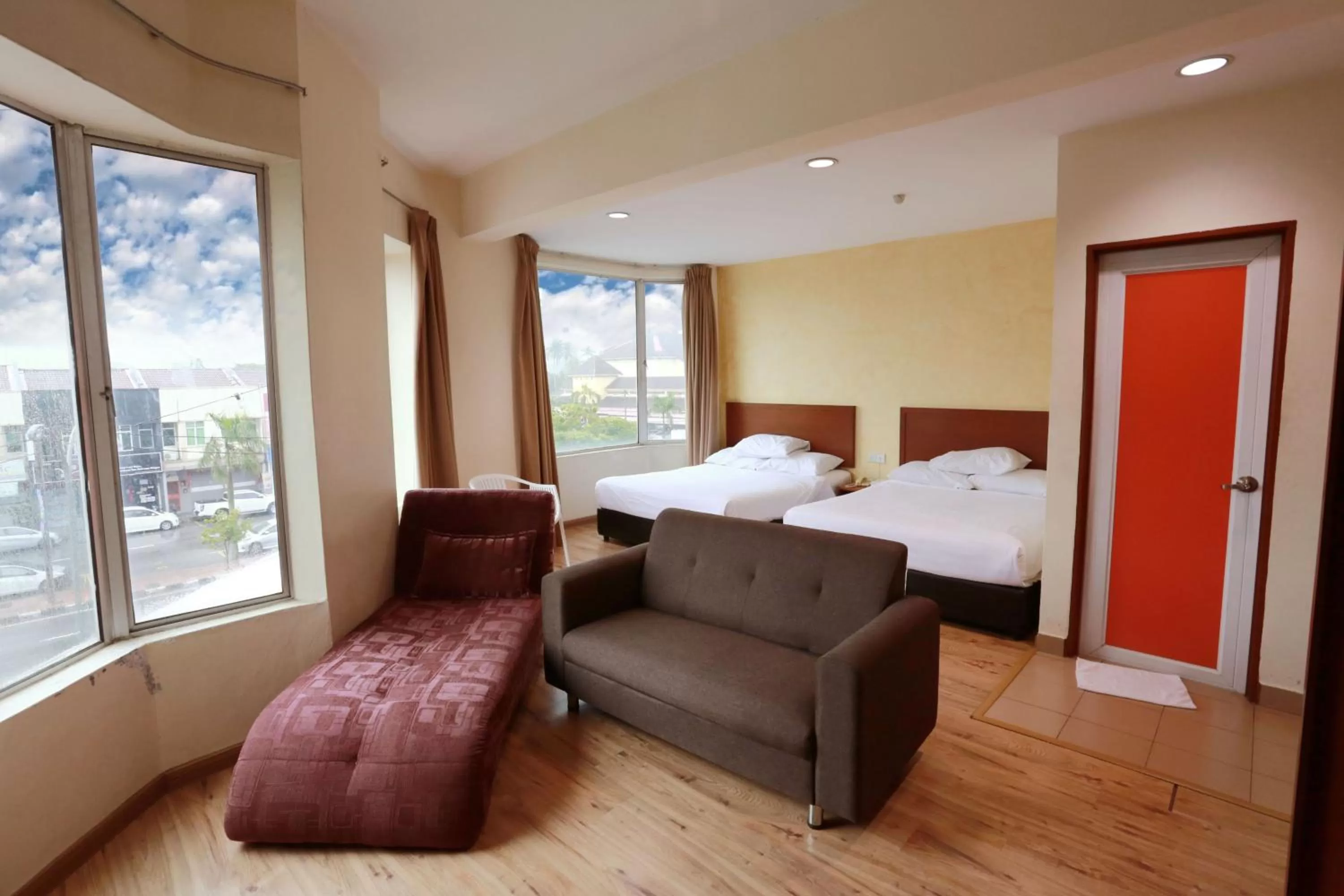 Bedroom, Bed in My Hotel Bukit Mertajam