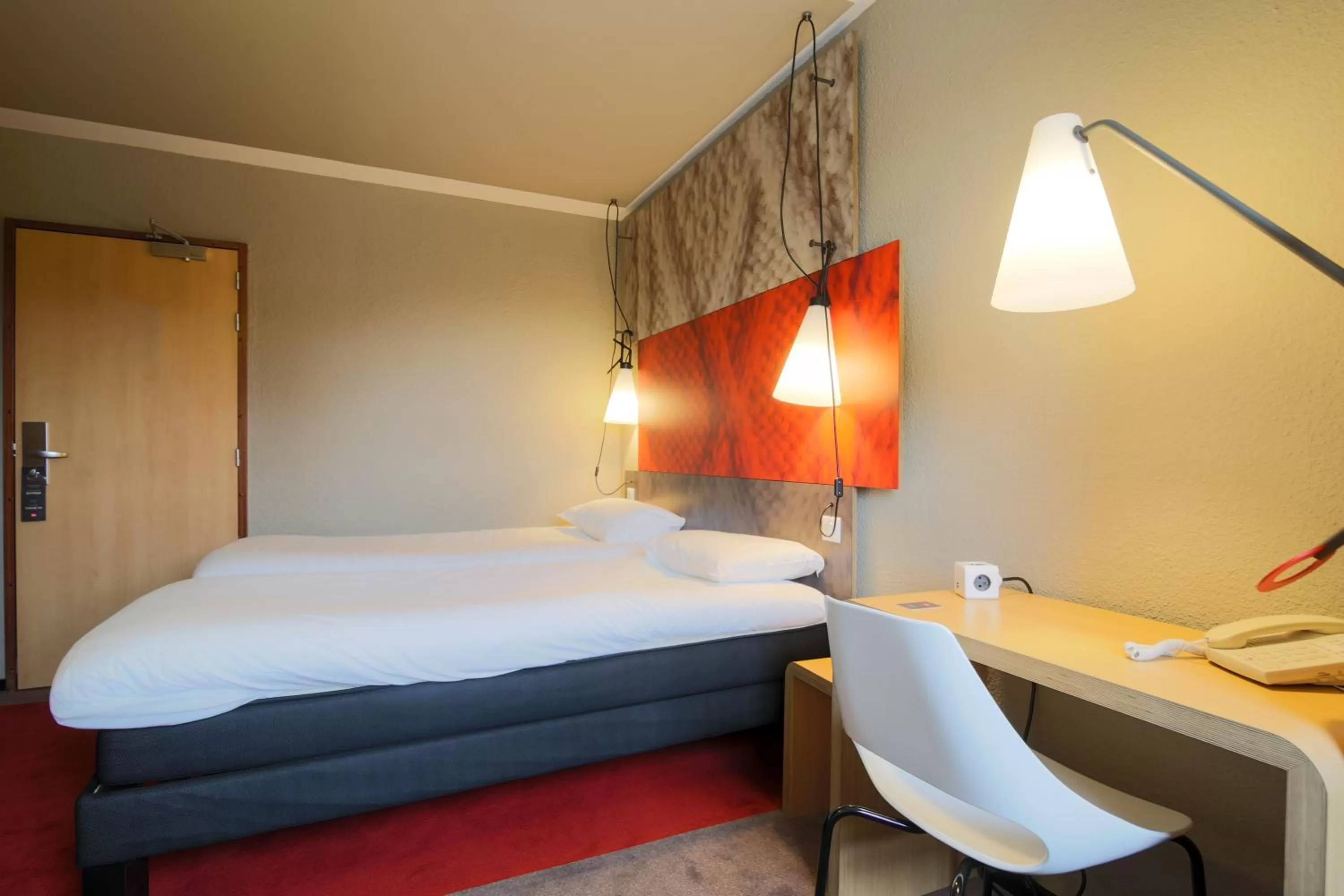 Bed in ibis Montauban