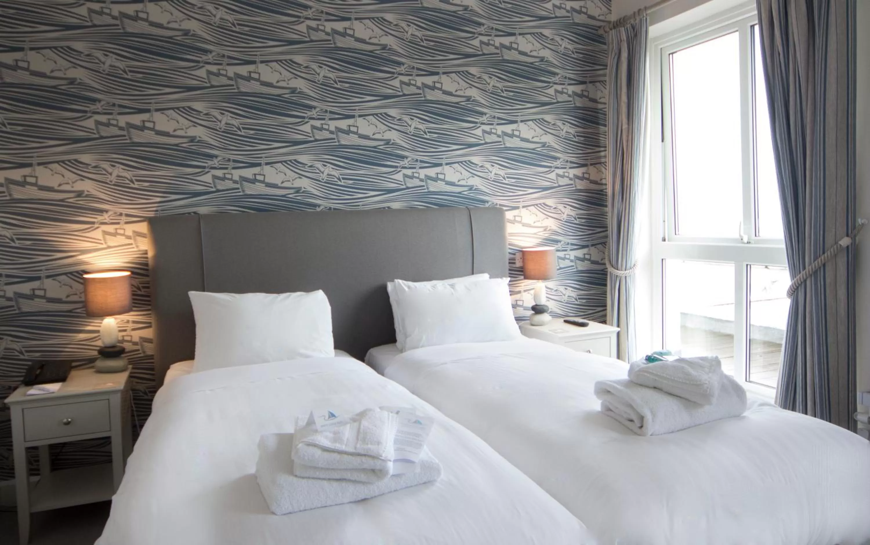 Bed in The White Lodge Hotel