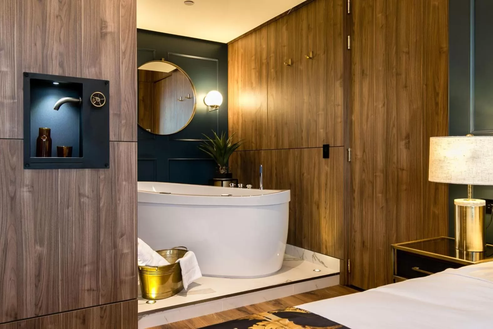 Bathroom, Bed in Hotel Marquee Medellín