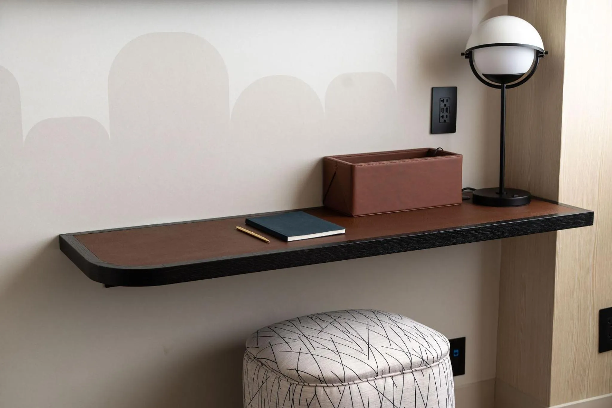 hair dresser in Motto By Hilton New York City Times Square