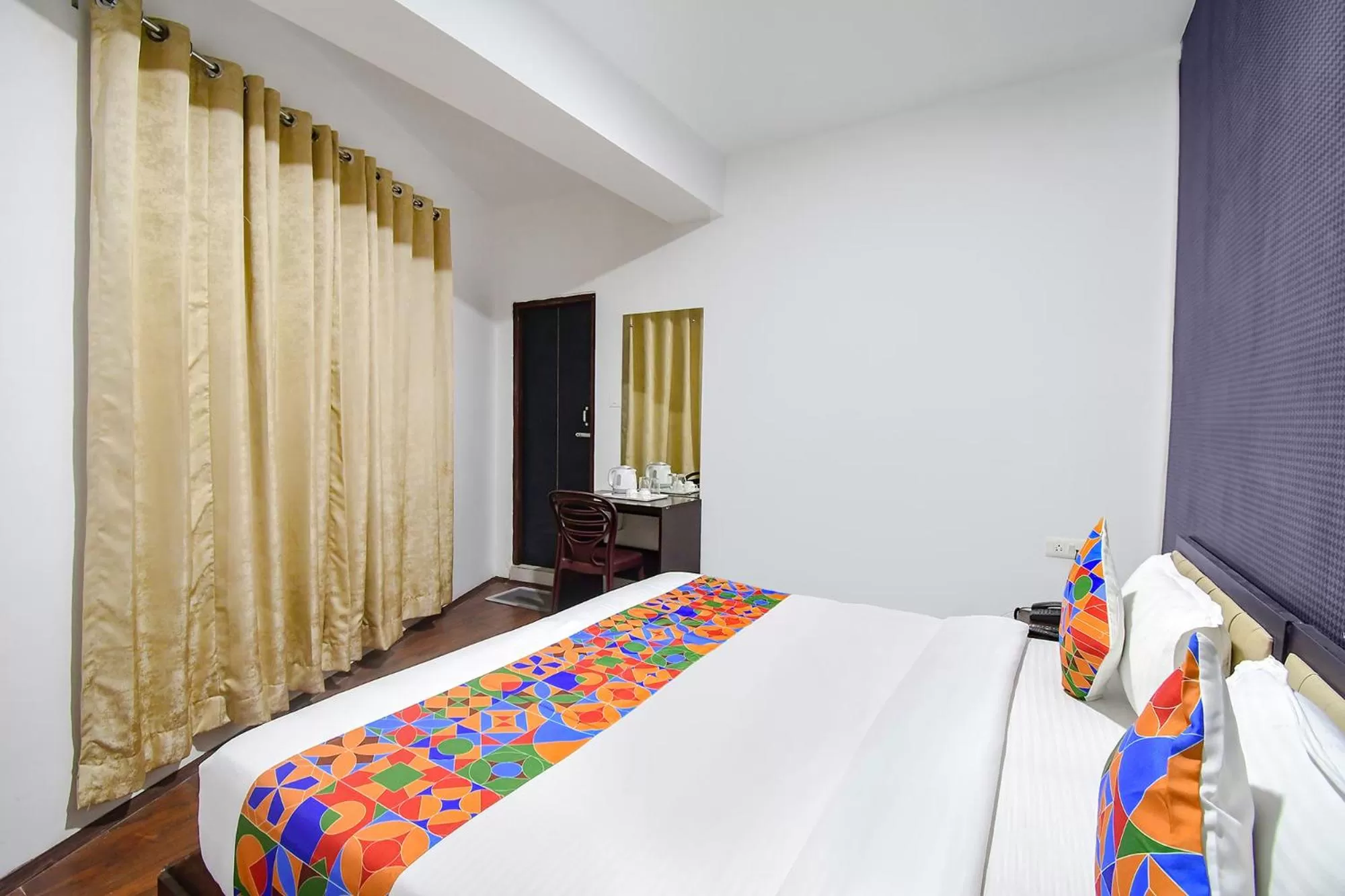 Photo of the whole room, Bed in FabHotel Snoopy