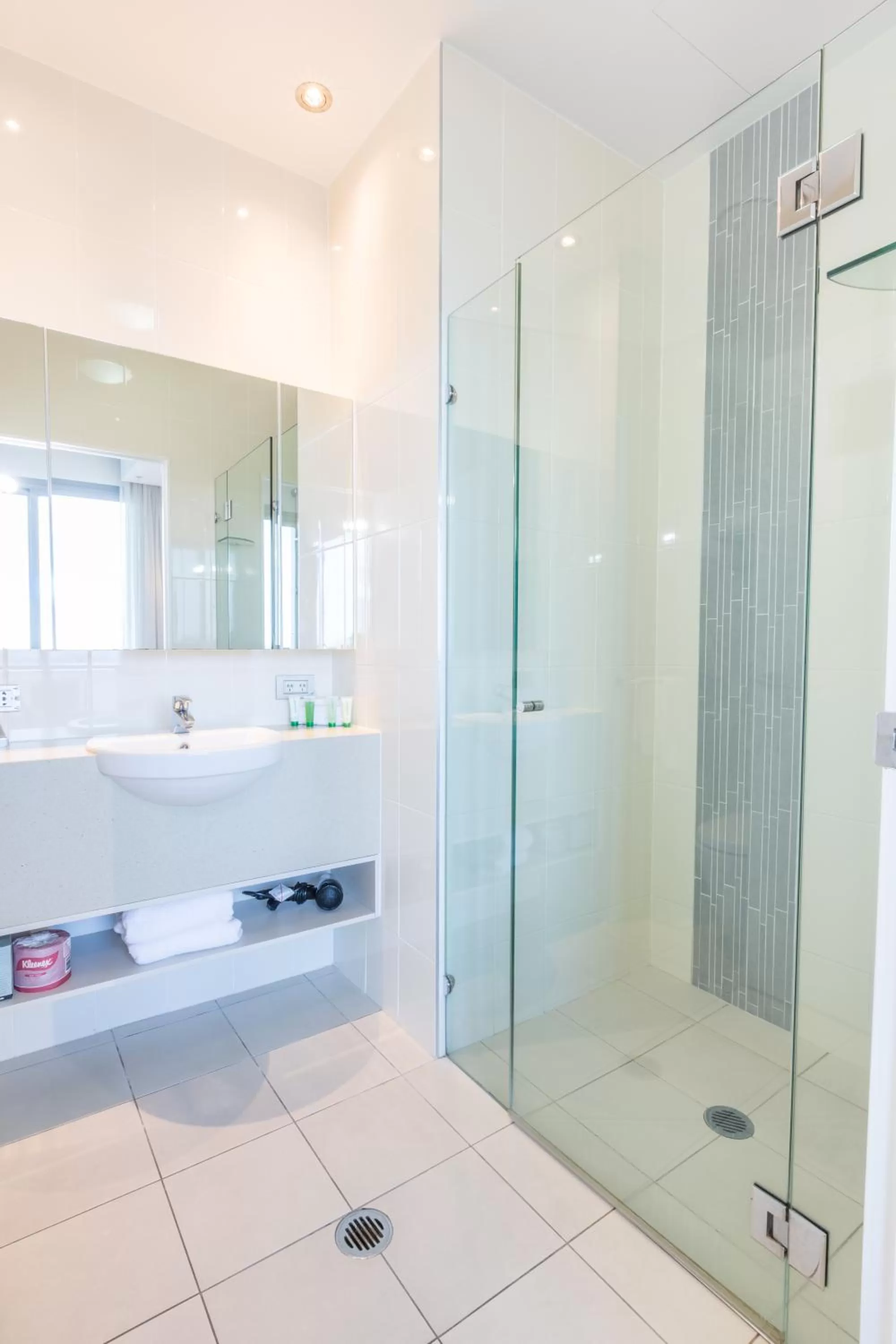 Shower in Wyndham Resort Surfers Paradise