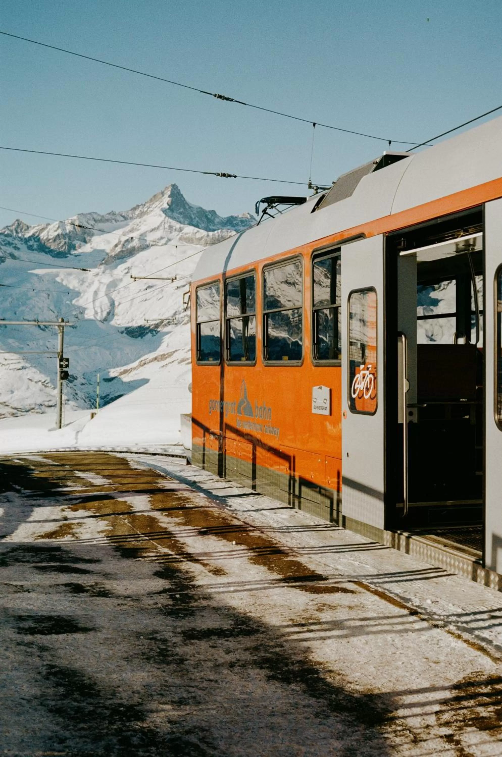 Skiing in BEAUSiTE Zermatt