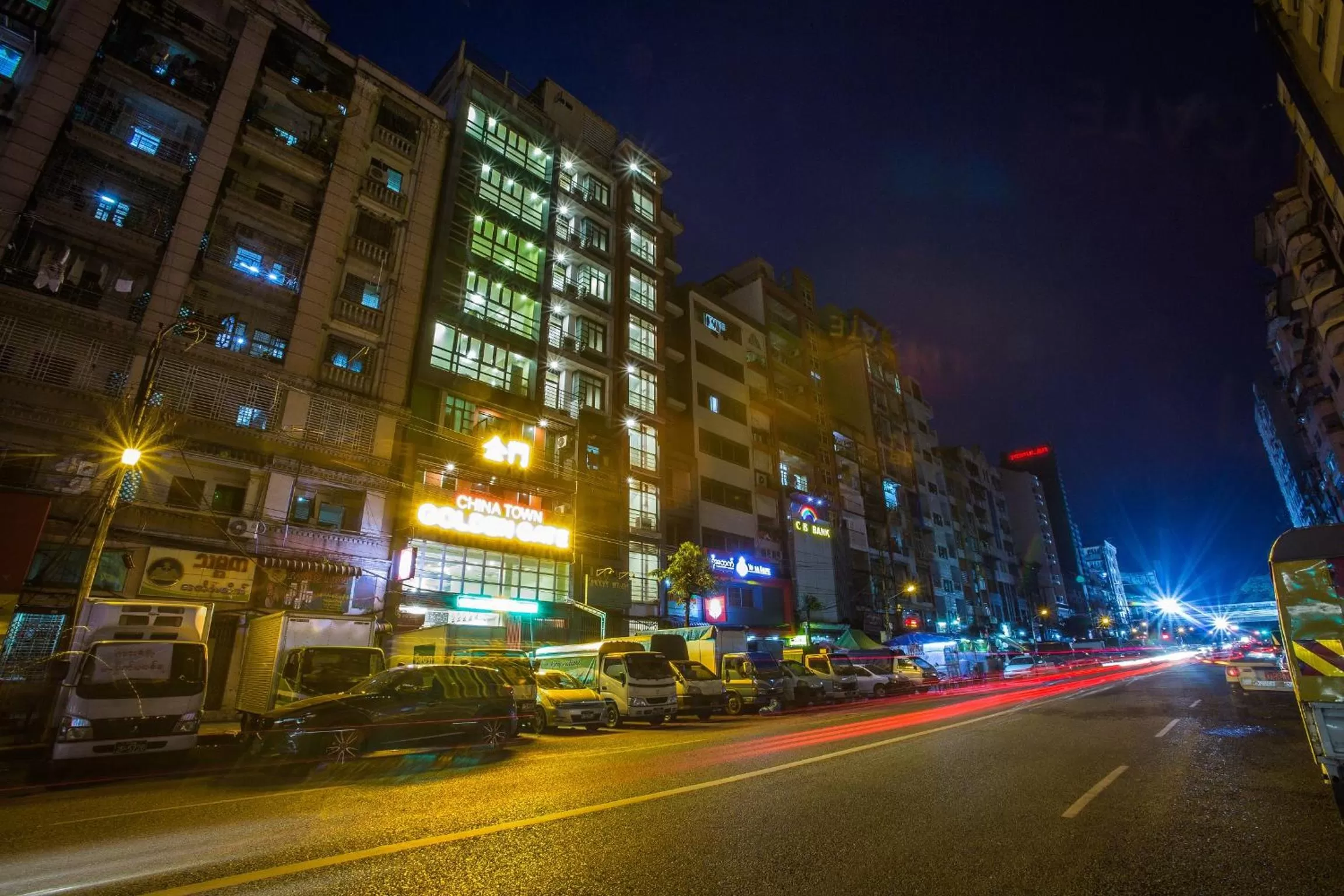Night in Golden Gate China Town Hotel