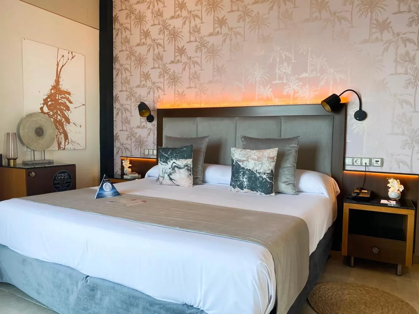 Bed in ON ALETA ROOM designed for adults