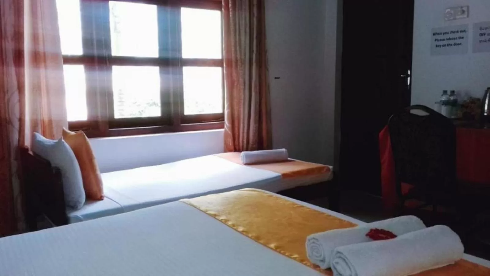 Bed in Villa DeLorenta