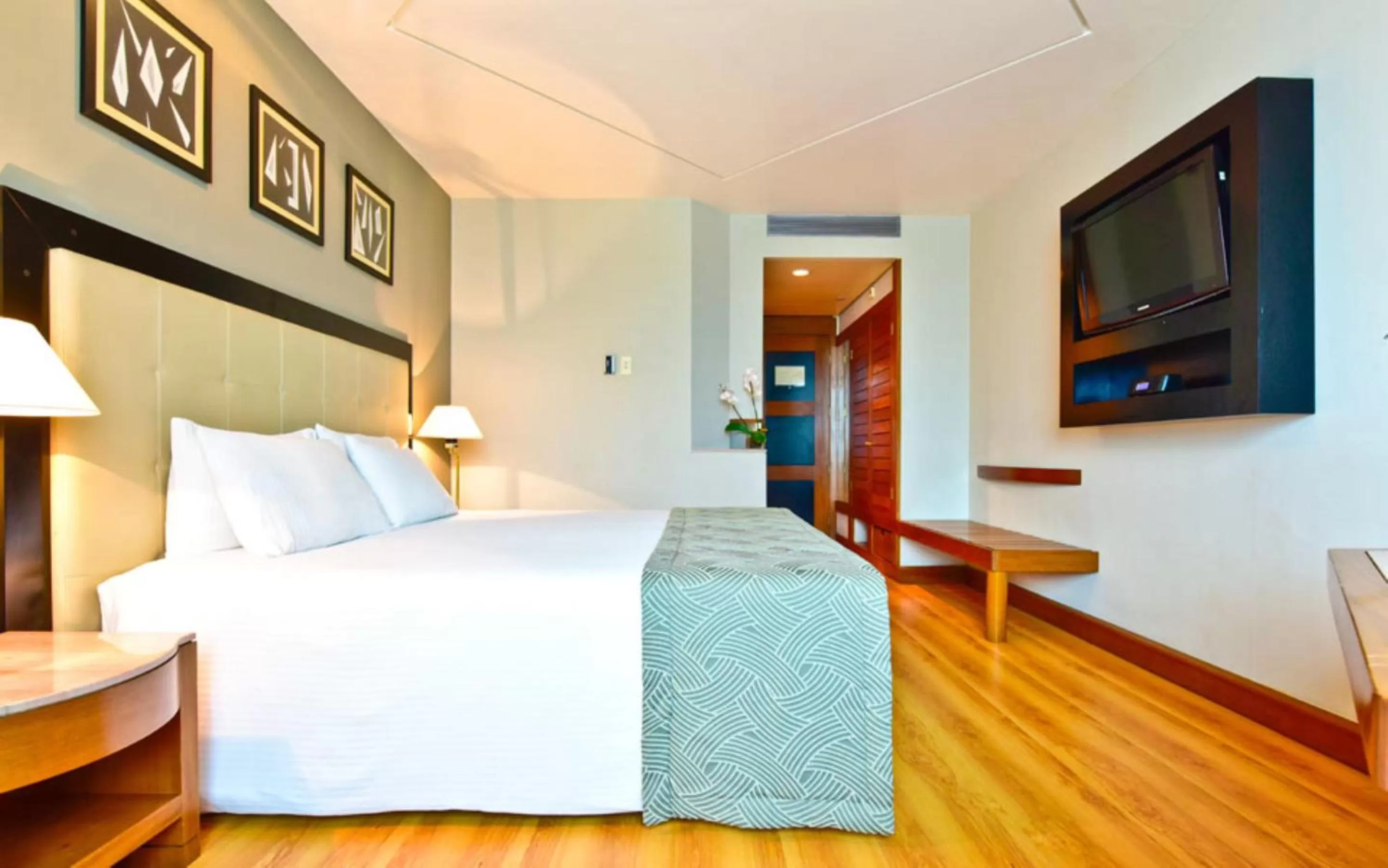 Bed in Pestana São Paulo