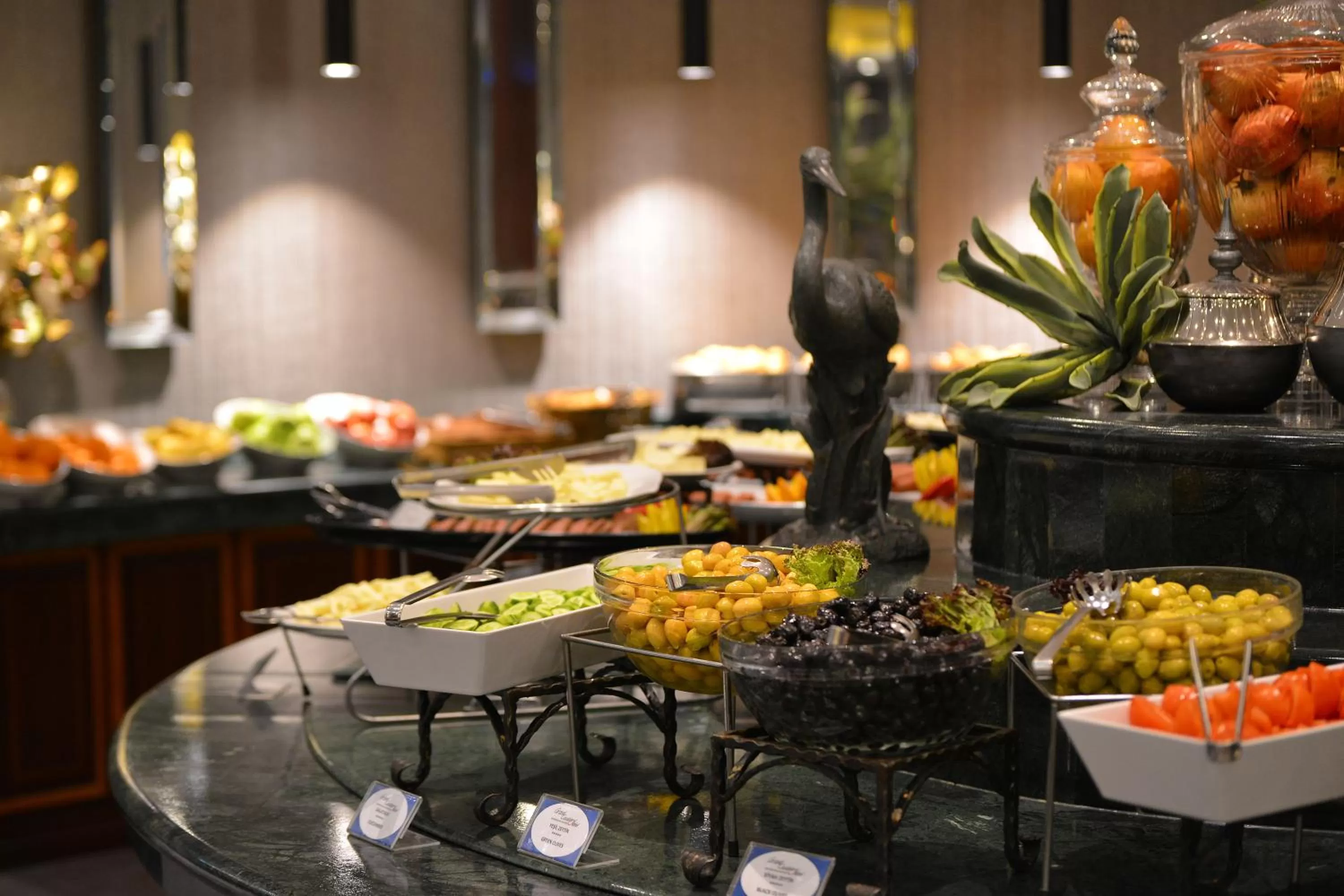 Restaurant/places to eat in Grand Cevahir Hotel Convention Center