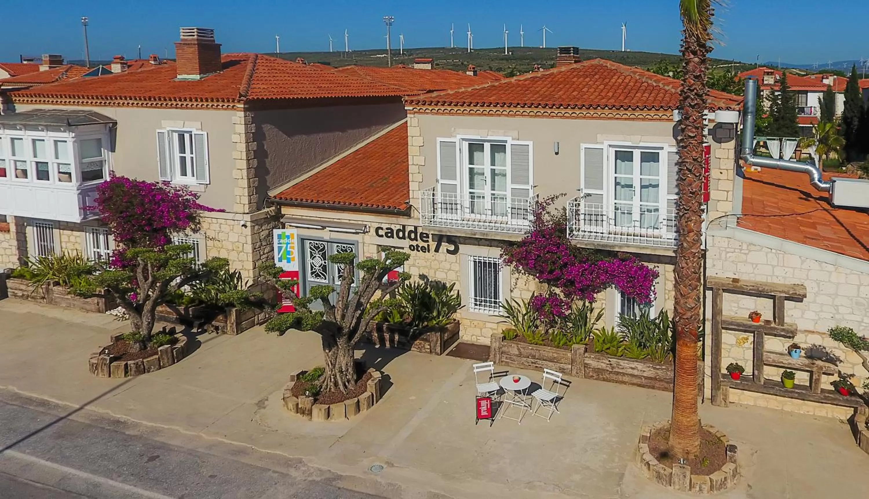 Property building in Cadde 75 Luxury Hotel - Alaçatı