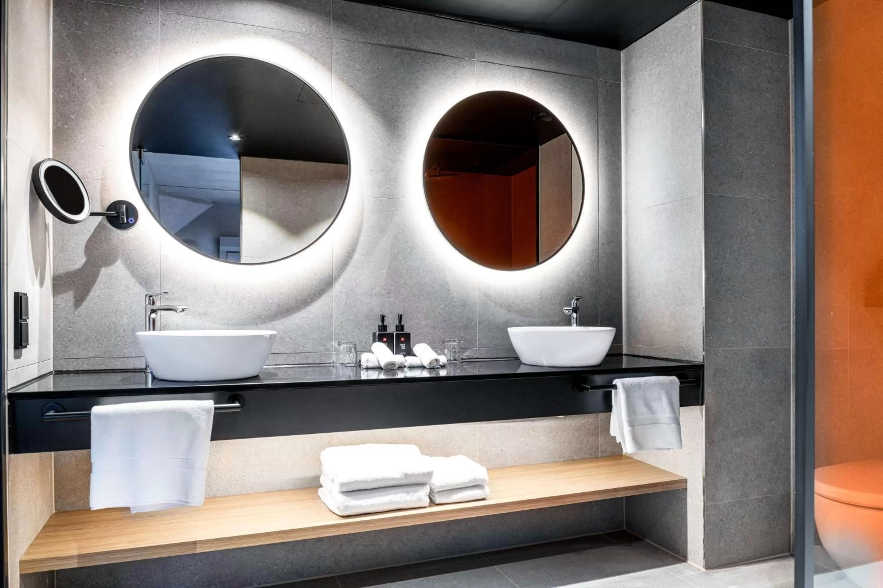 Bathroom in Radisson RED Hotel, Vienna