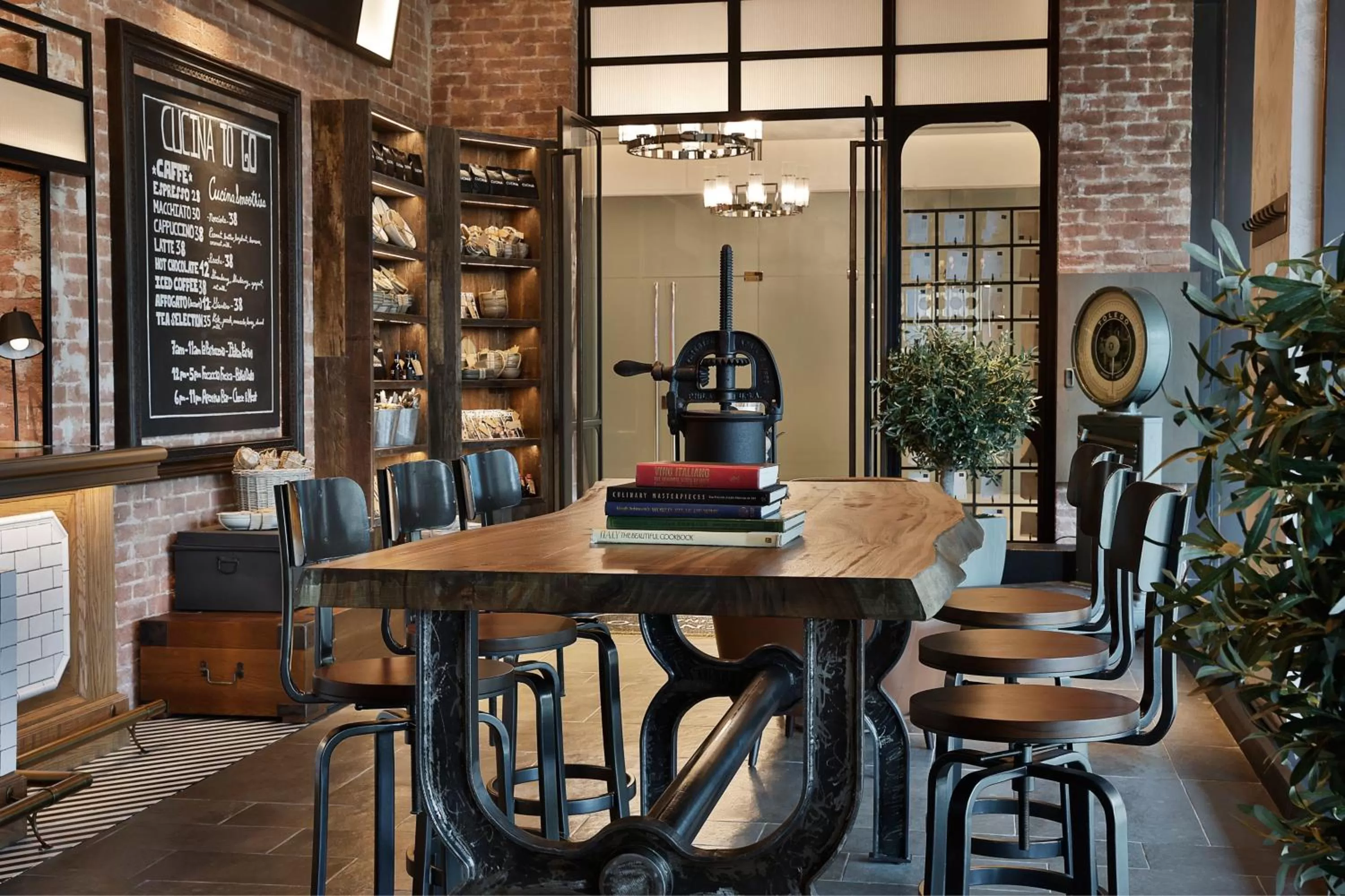 Beach in Marriott Resort Palm Jumeirah, Dubai