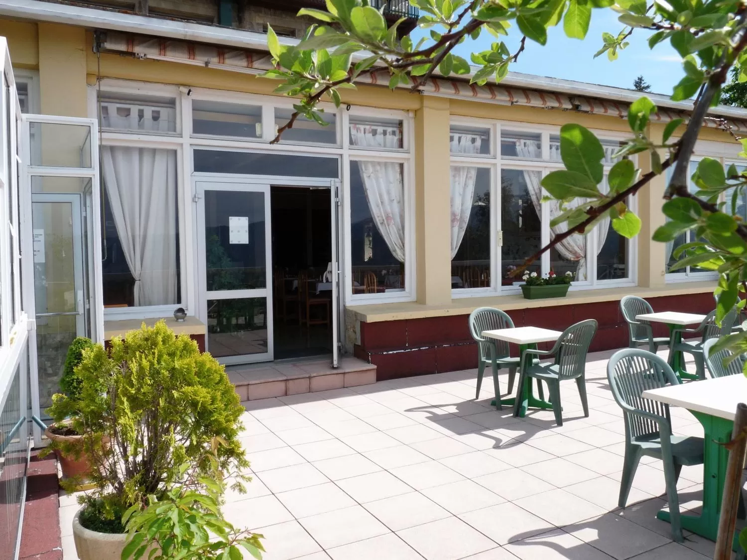 Balcony/Terrace in Hotel des Pyrénées