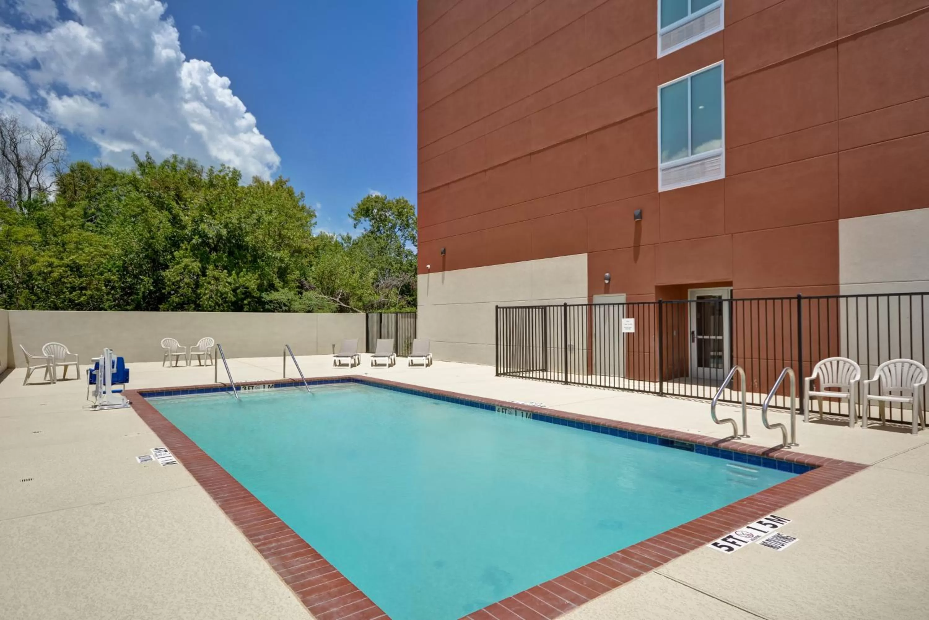 Swimming pool in Holiday Inn Express & Suites - Houston NASA - Boardwalk Area by IHG