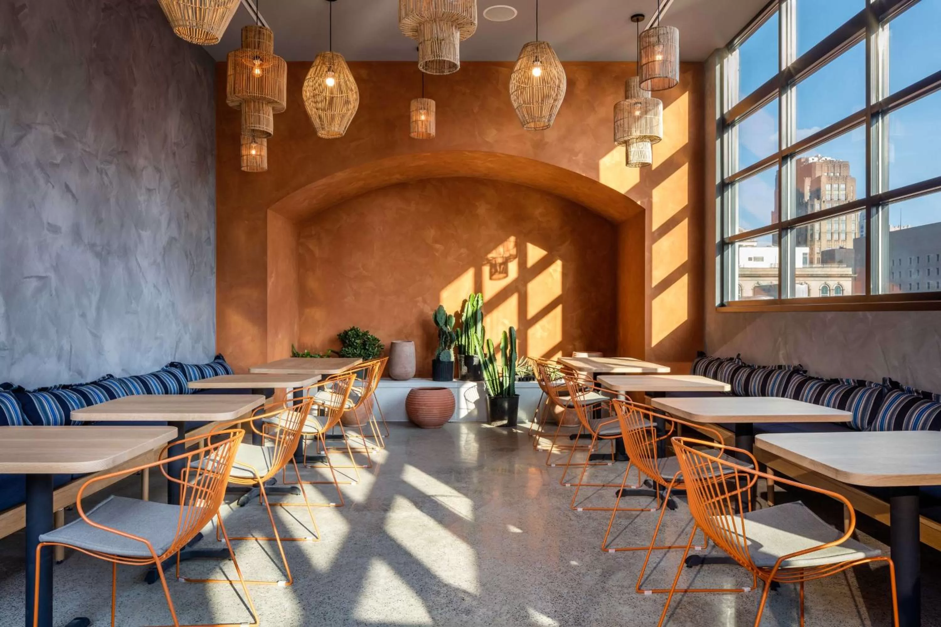 Restaurant/places to eat in Motto by Hilton Philadelphia Rittenhouse Square