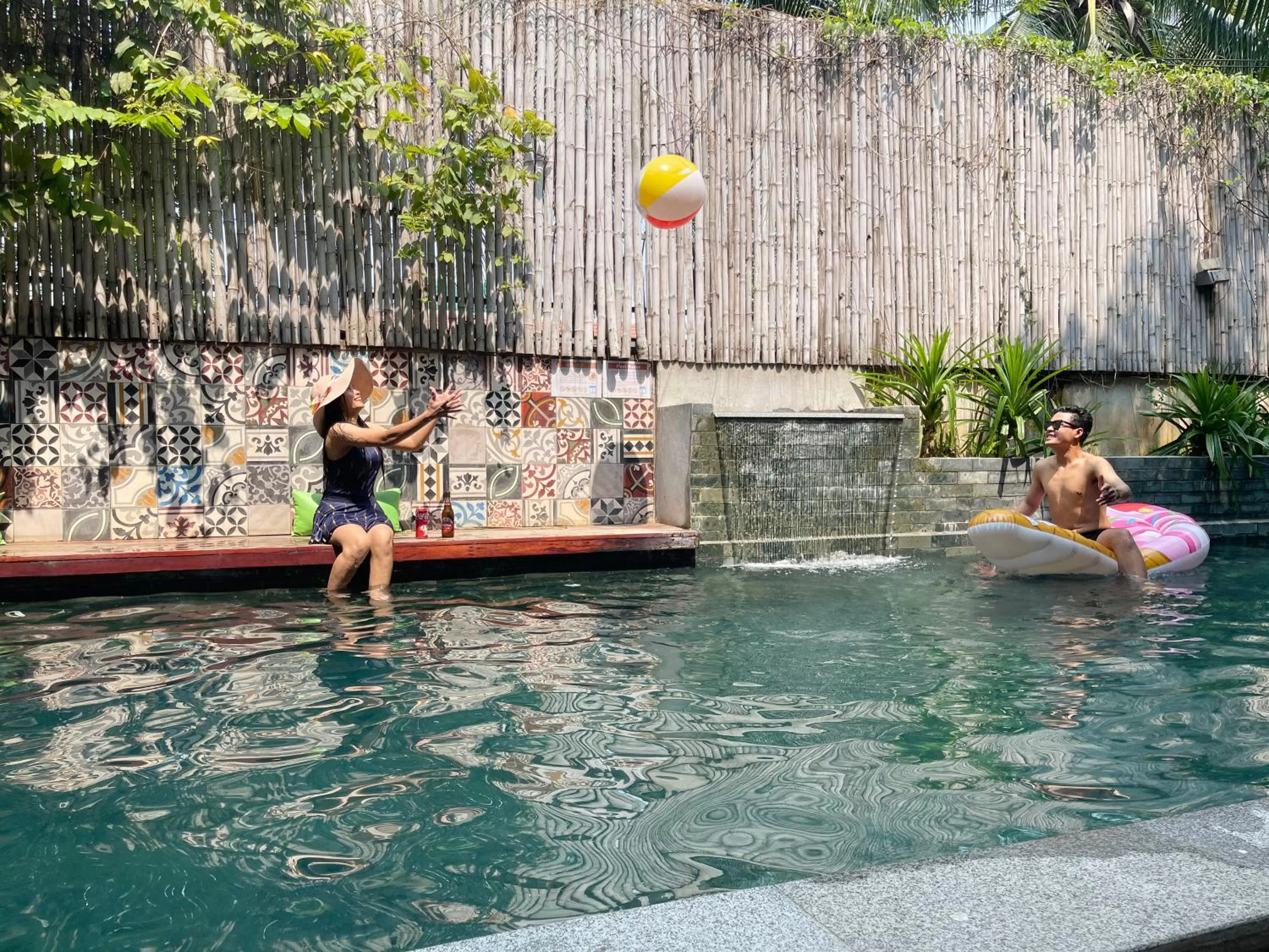 Swimming pool in Sarina Hotel & Villa