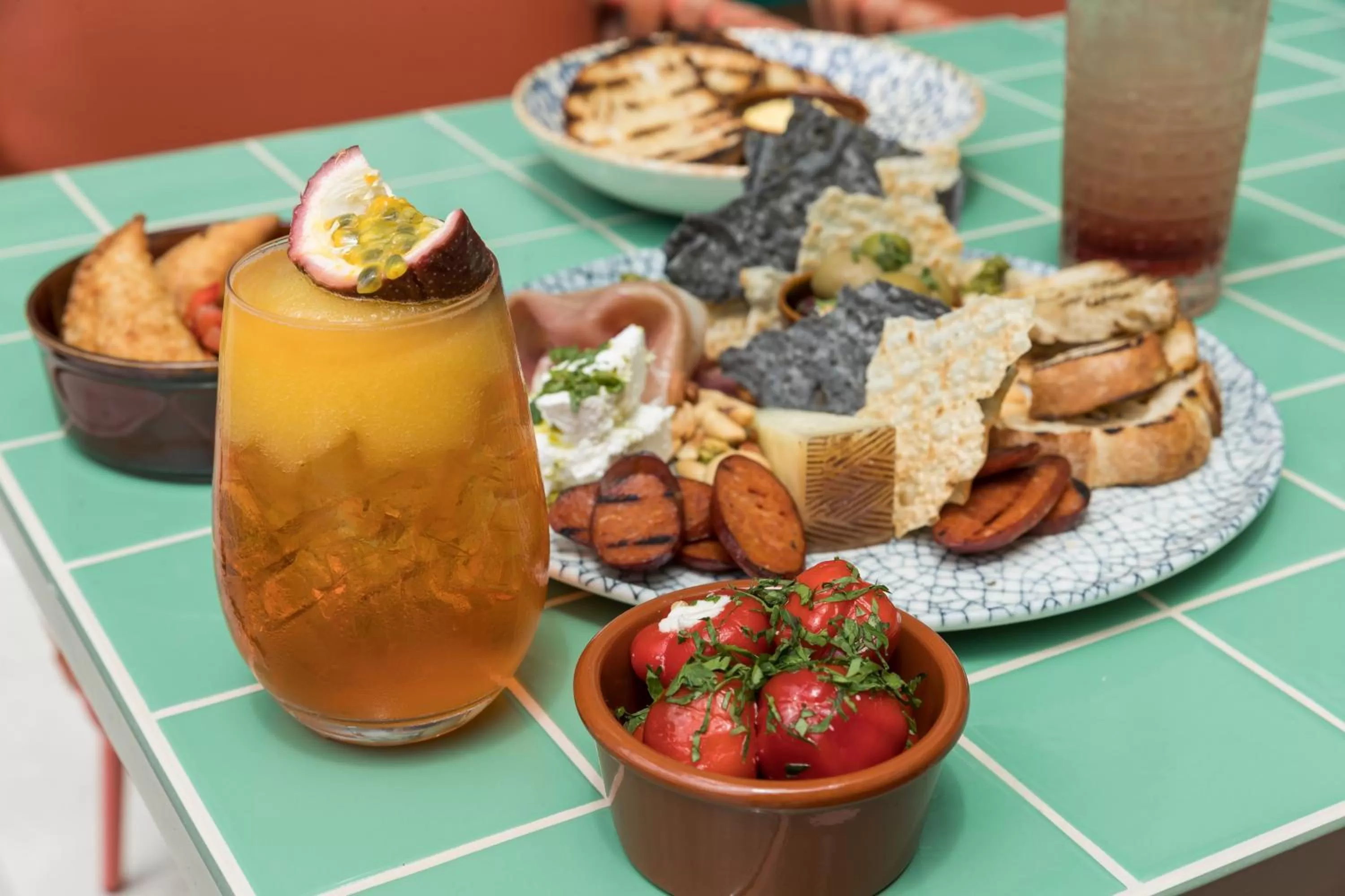 Restaurant/places to eat in Crystalbrook Bailey