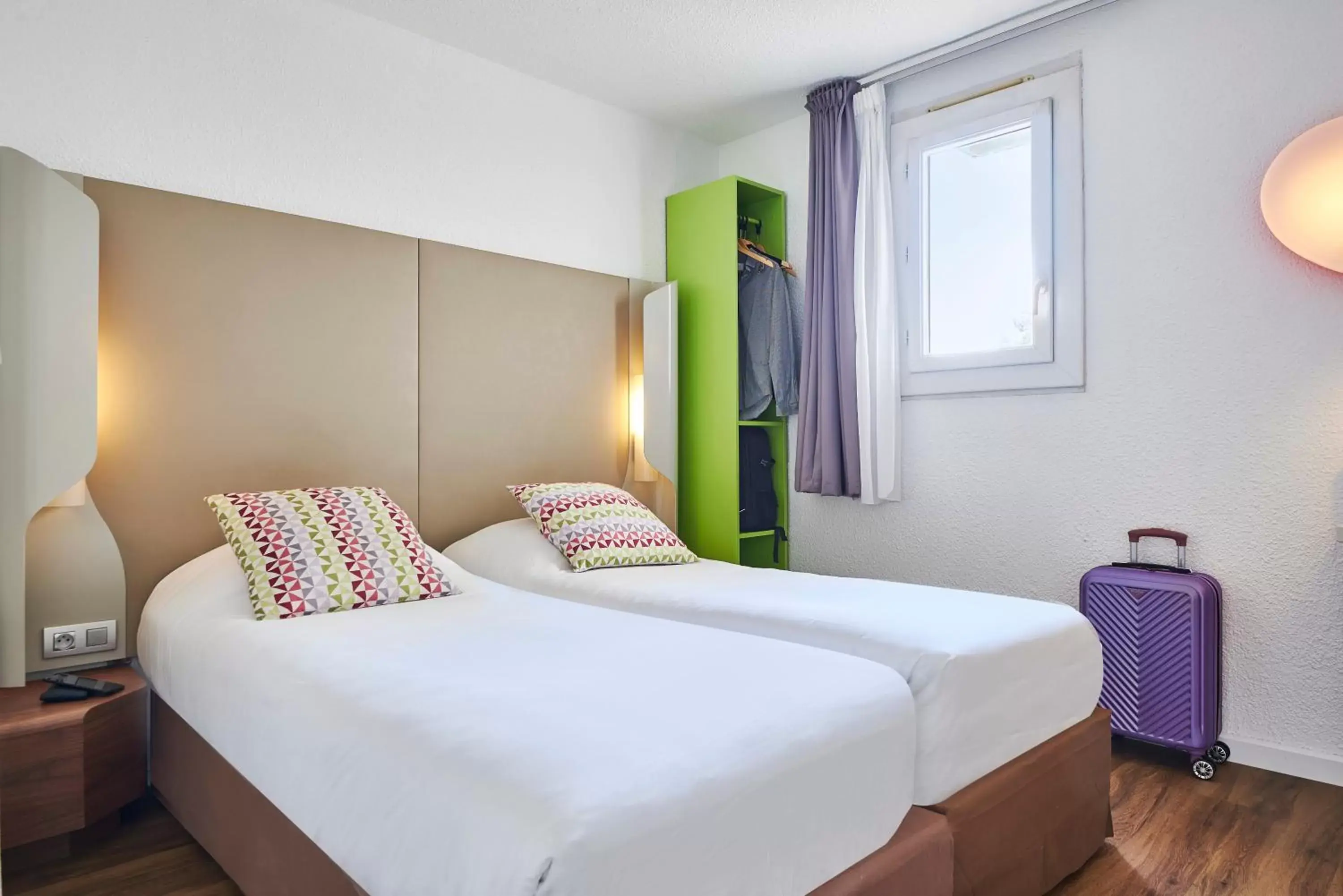 Twin Room in Sure Hotel by Best Western Valence Nord Twin Room in Sure Hotel by Best Western Valence Nord