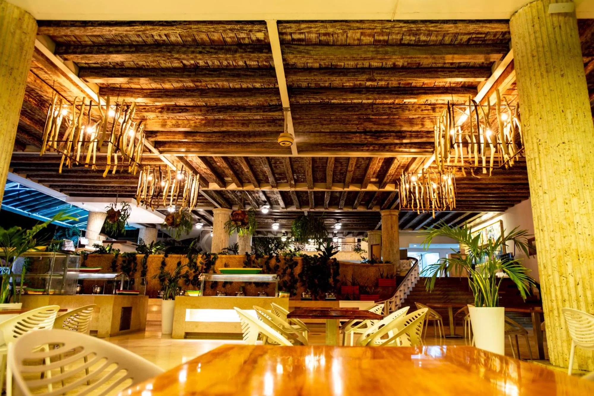 Restaurant/places to eat in Hotel Las Americas Casa de Playa