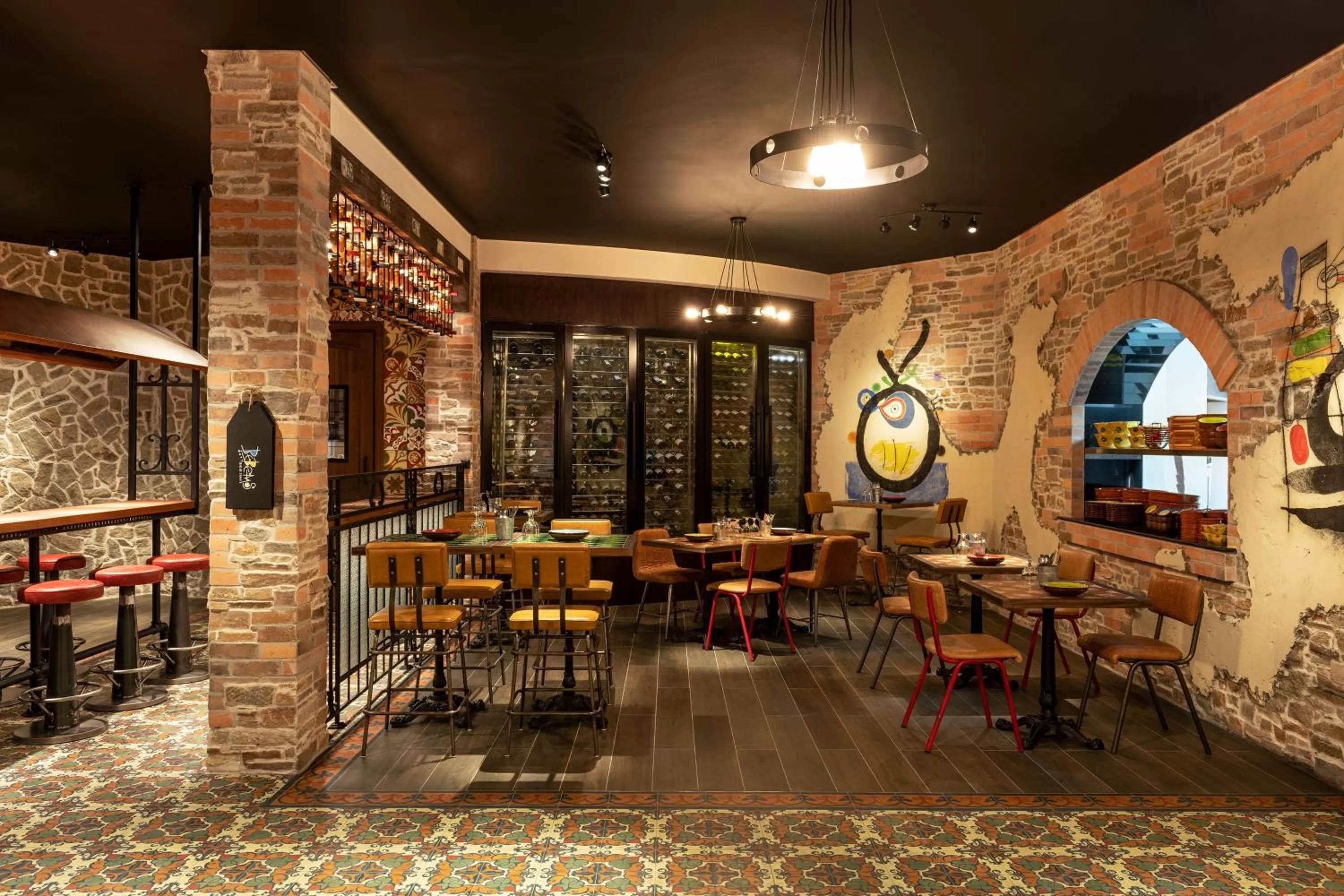 Restaurant/places to eat in Le Méridien Dubai Hotel & Conference Centre