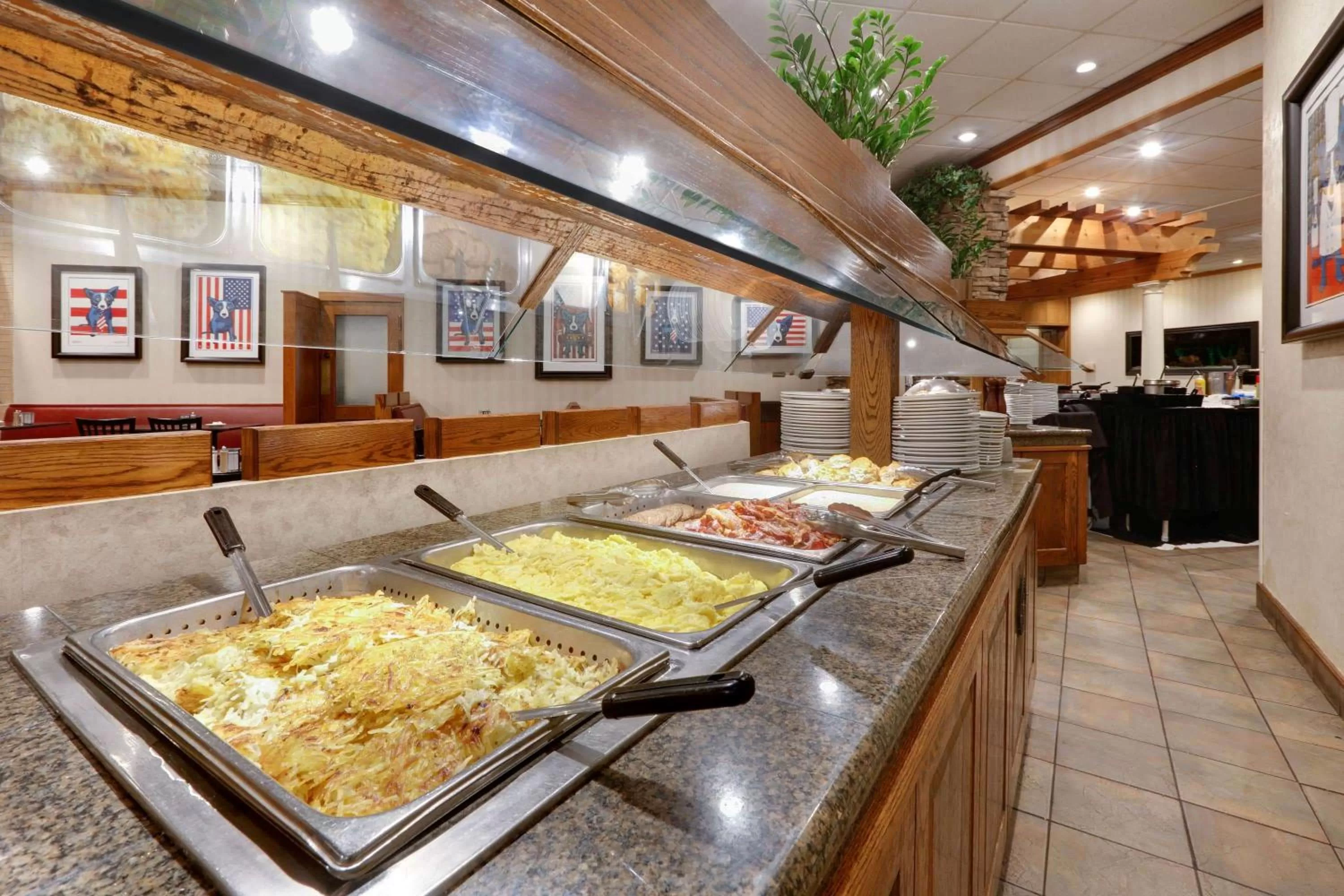 Restaurant/places to eat in Wyndham Riverfront Hotel