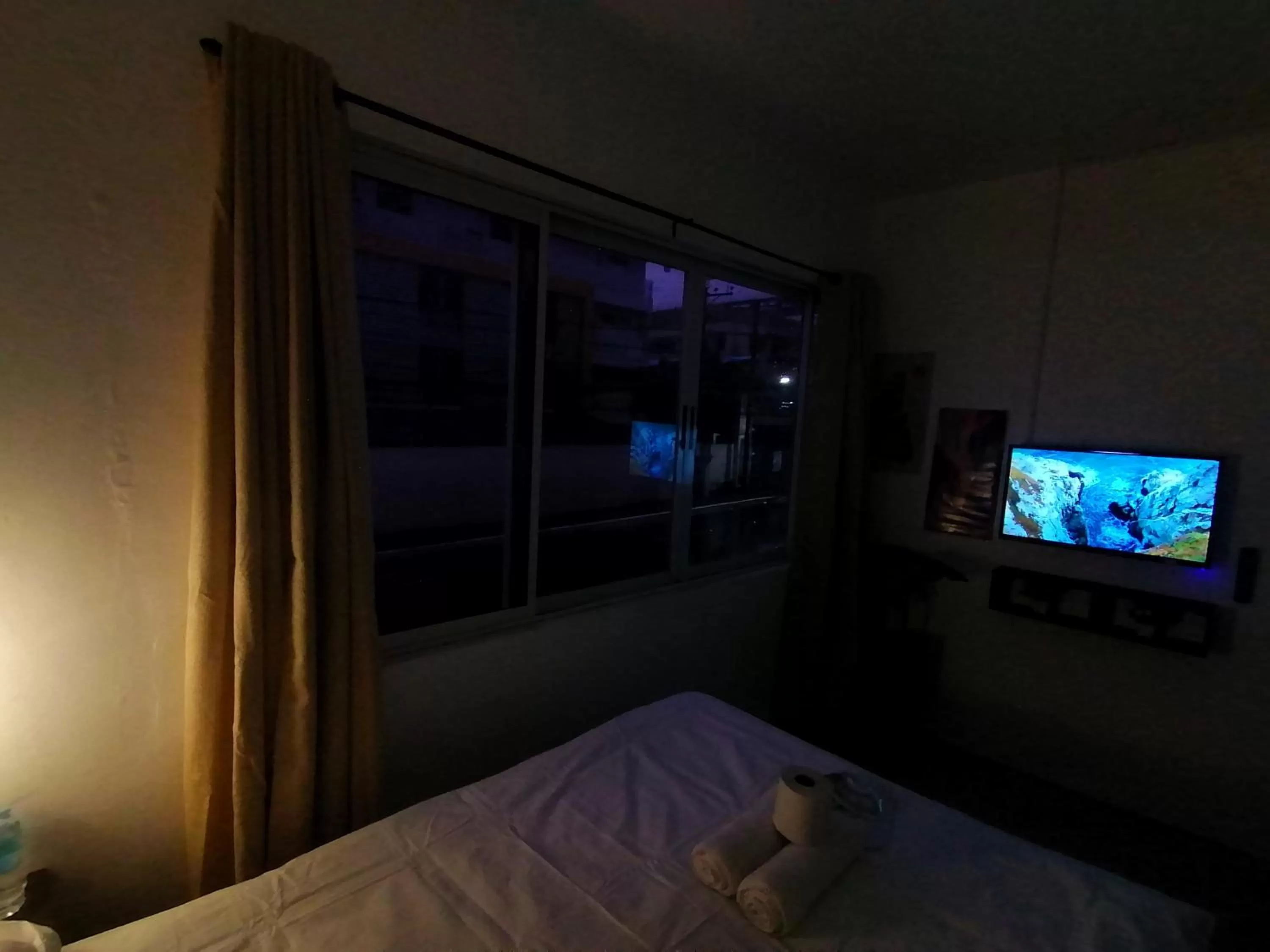 Night, Bed in VG Pension and Residences
