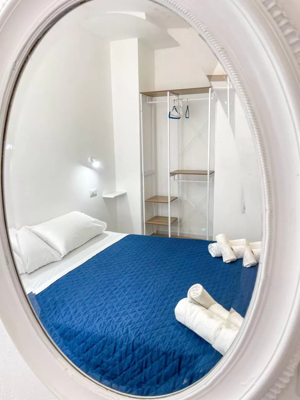 Bed in Tea House Alghero