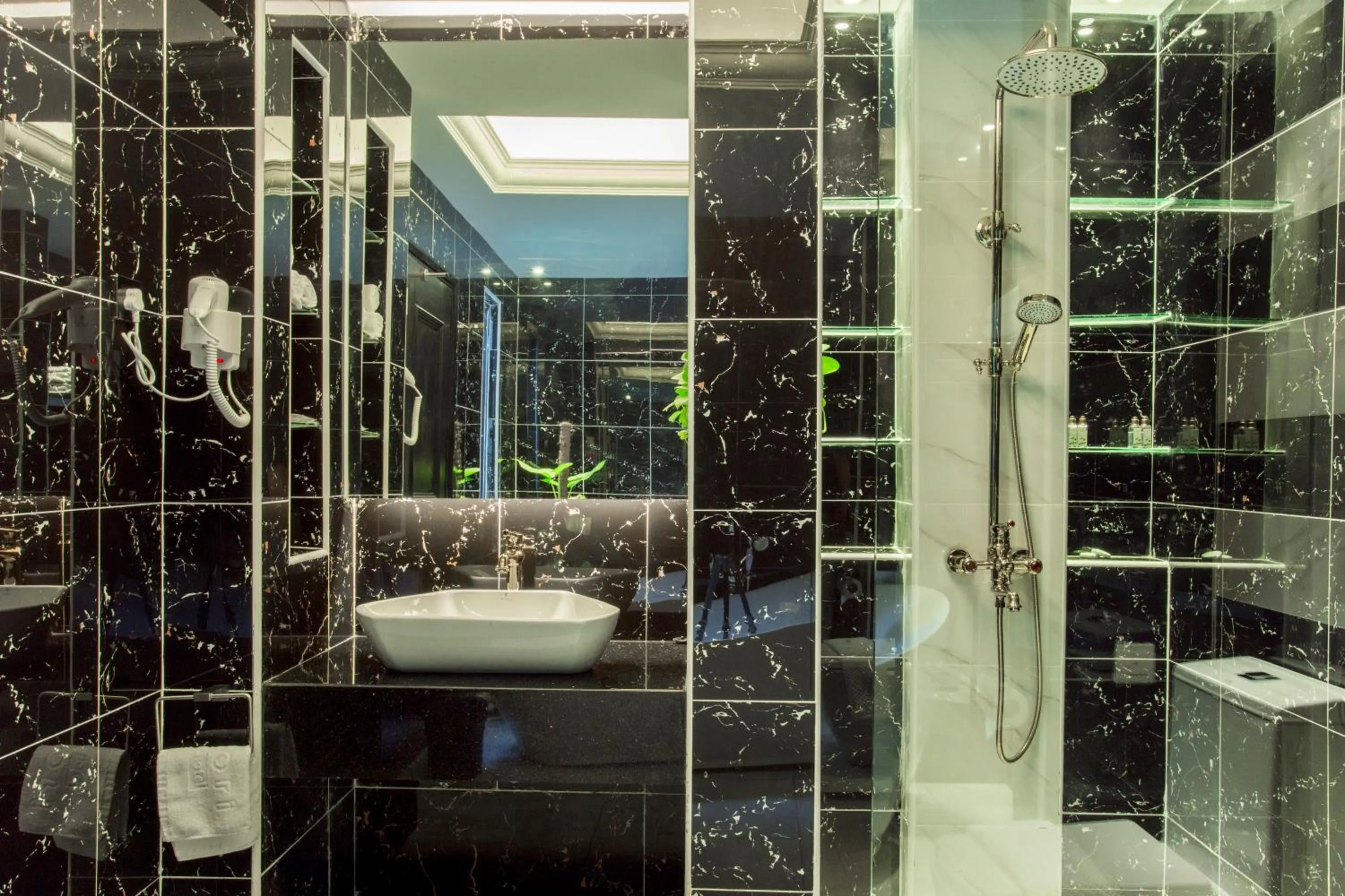 Bathroom in Midori Concept Hotel