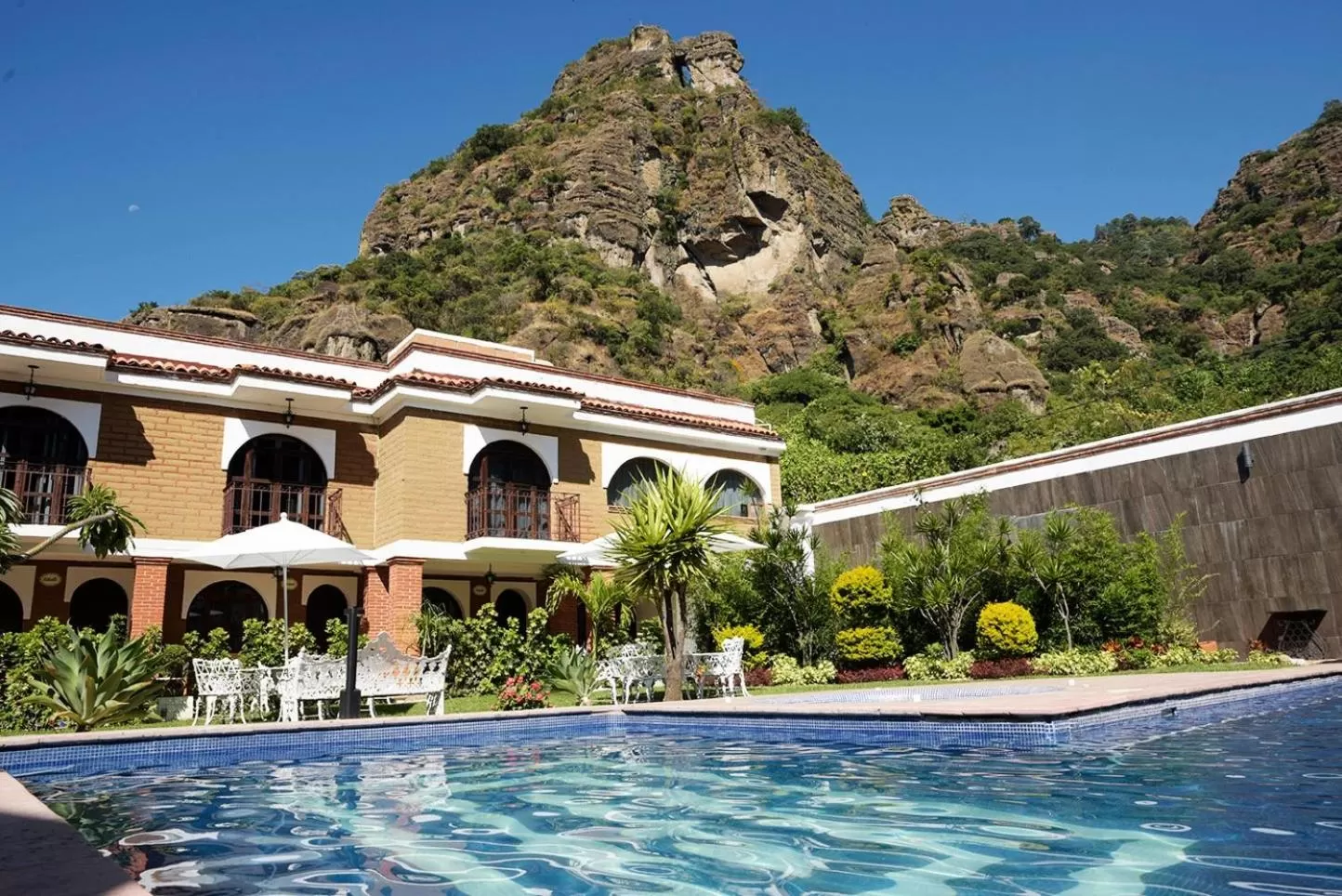 Property Building in Hotel Hacienda Ventana del Cielo