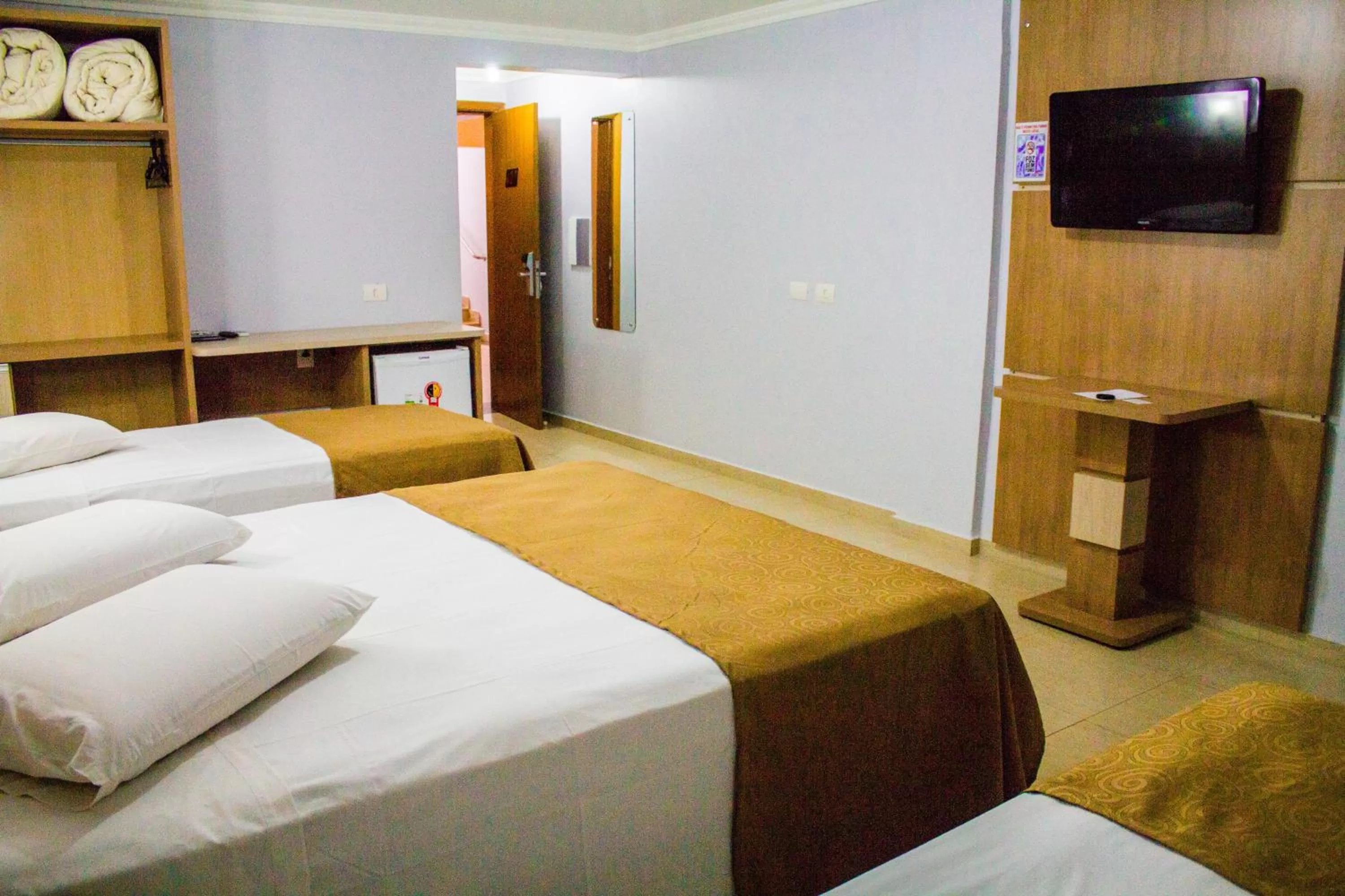 Bed in Hotel Baviera Iguassu