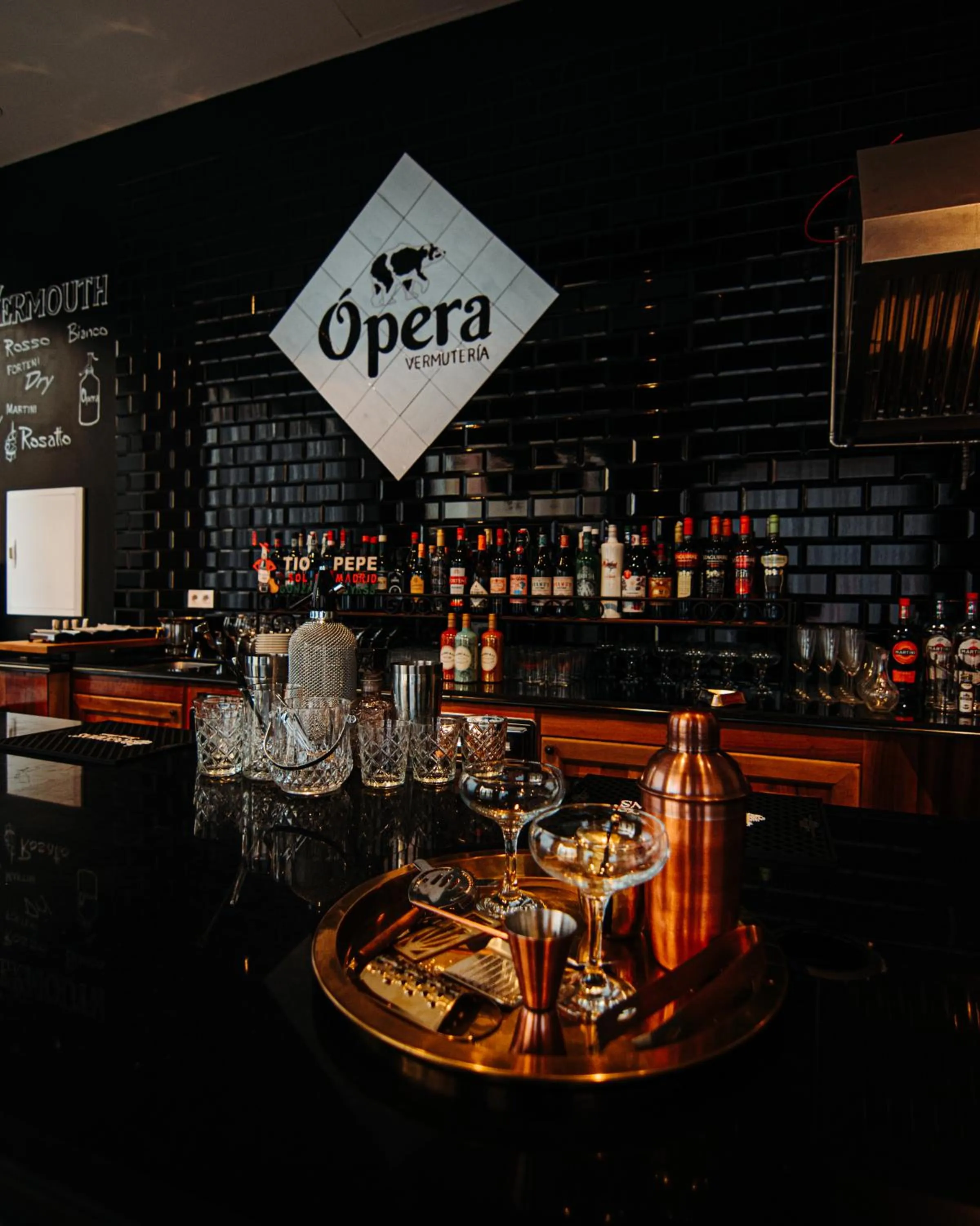 Lounge or bar in Urban Anaga Hotel