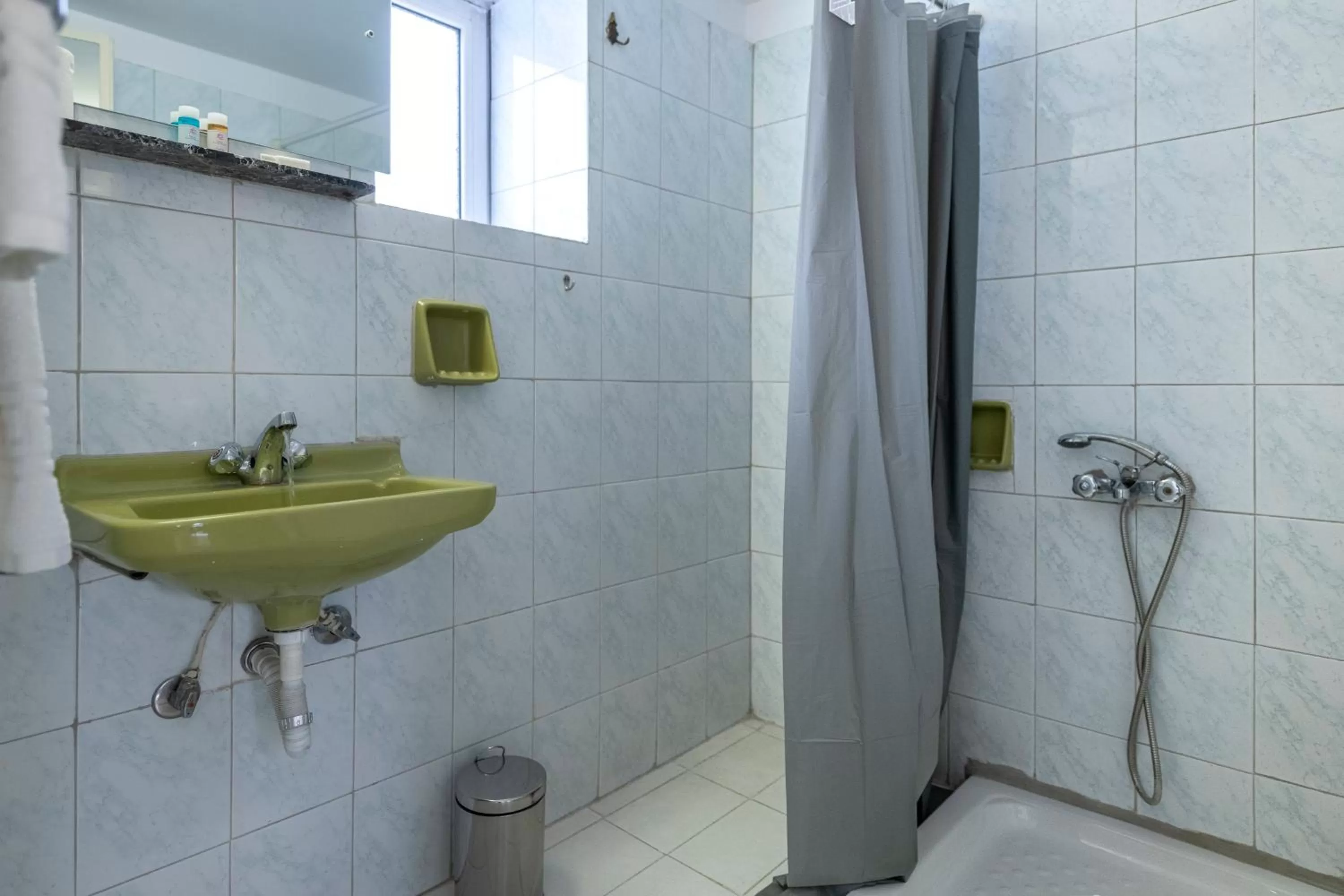 Bathroom in ROY Hotel