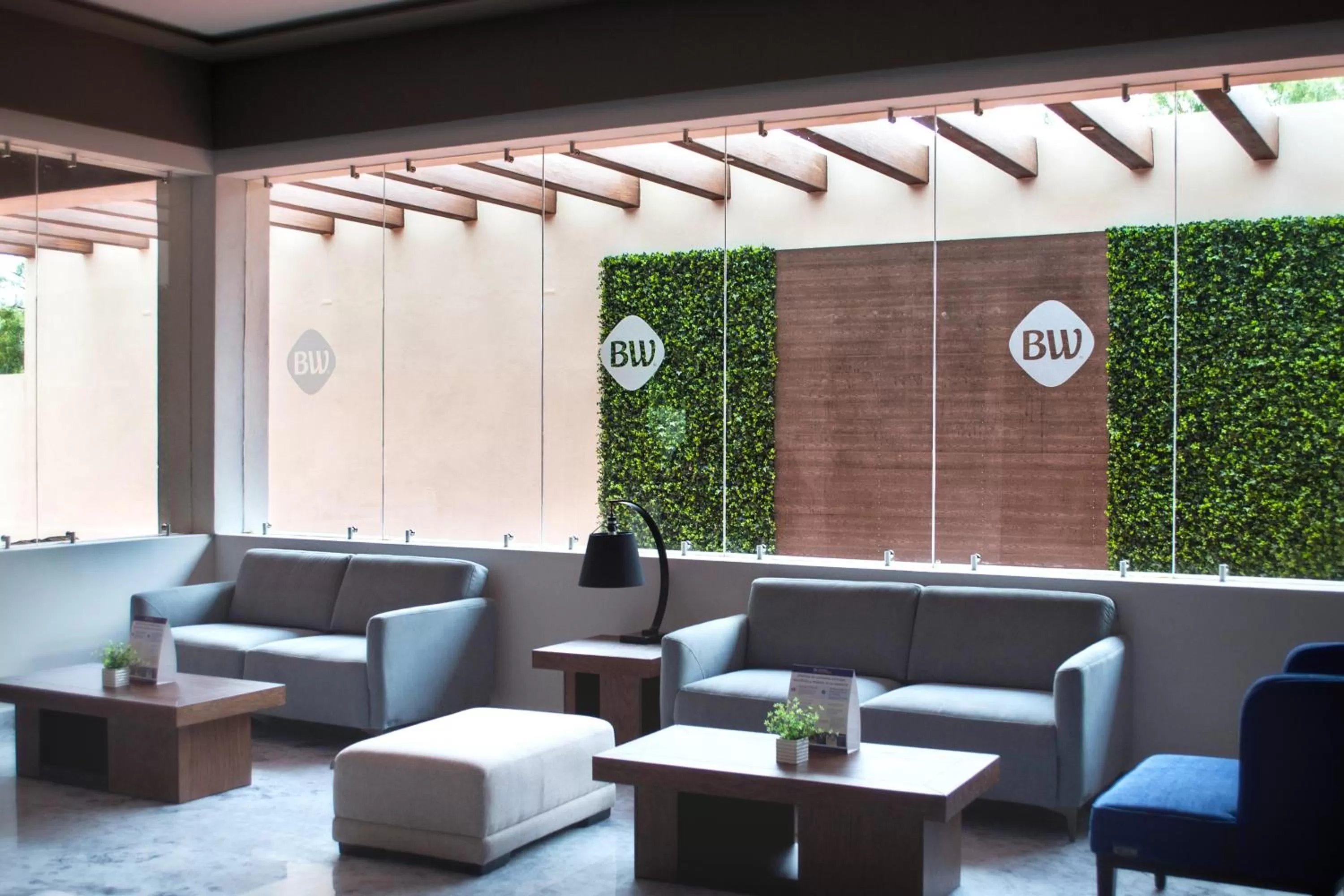 Living room in Best Western Plus Santa Cecilia Pachuca