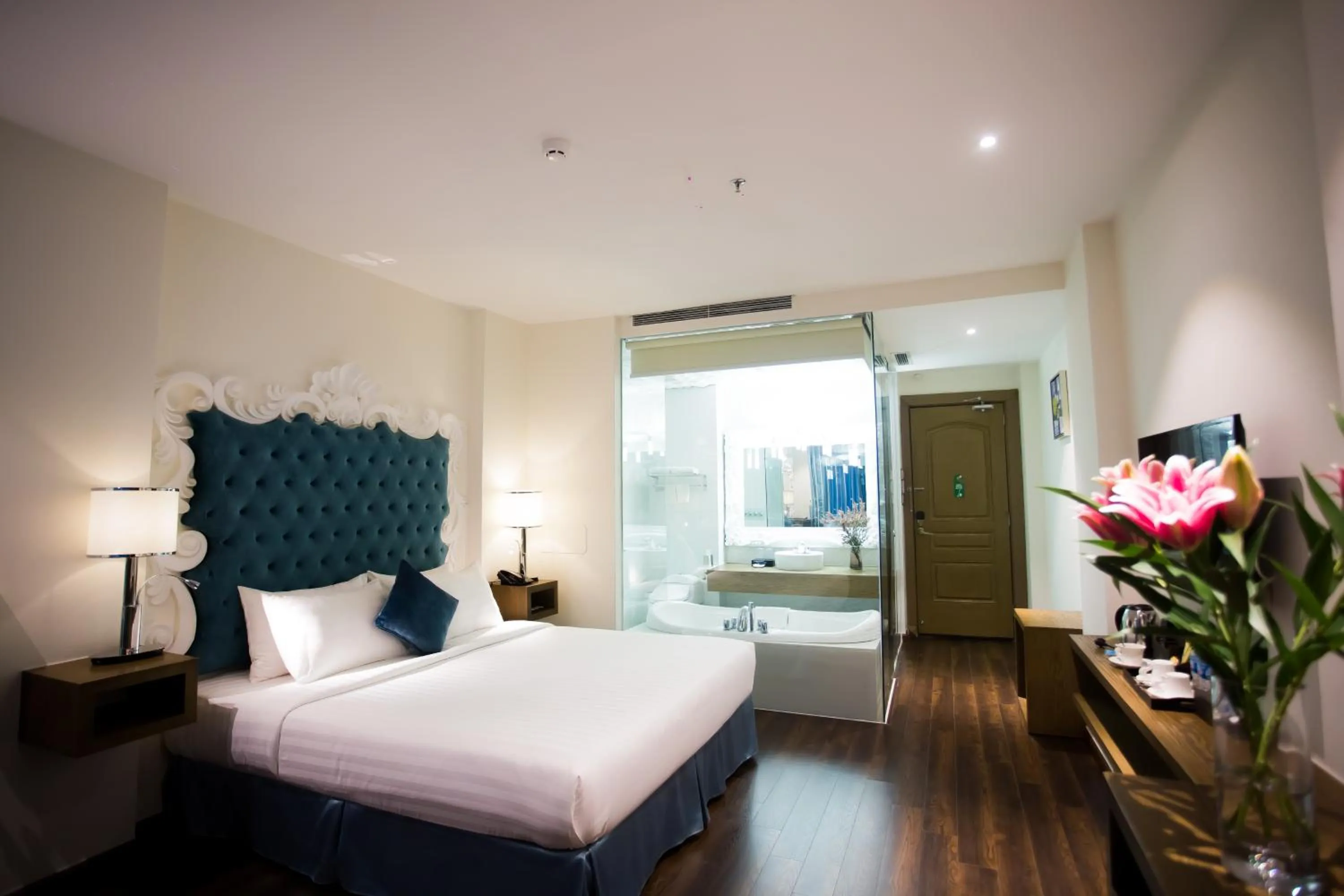 Bed in Diamond Hill Hotel