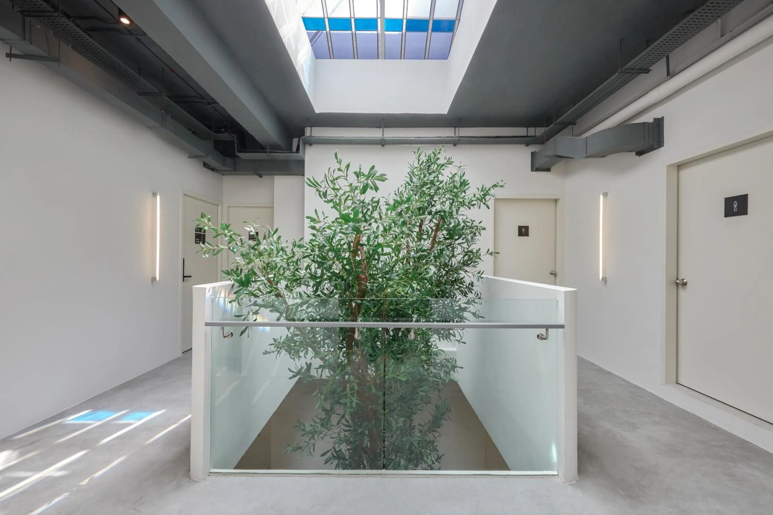 Garden in KINN Capsule - HER Space, Female Only