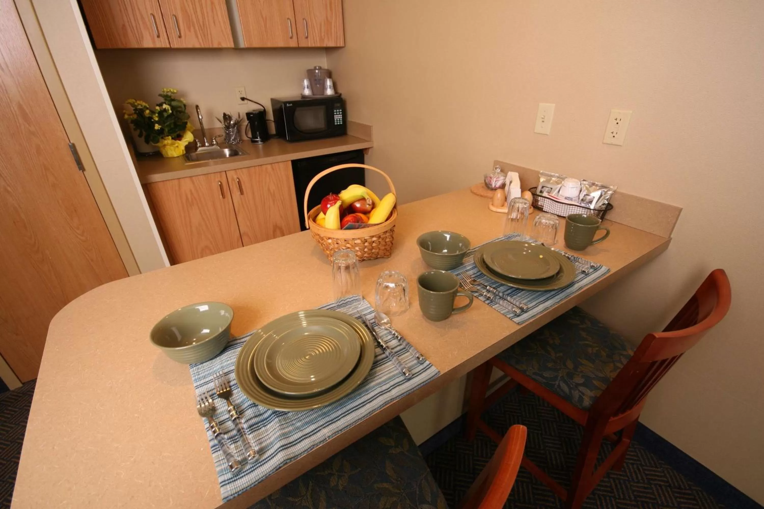 Kitchen or kitchenette in Hampton Inn Rutland/Killington