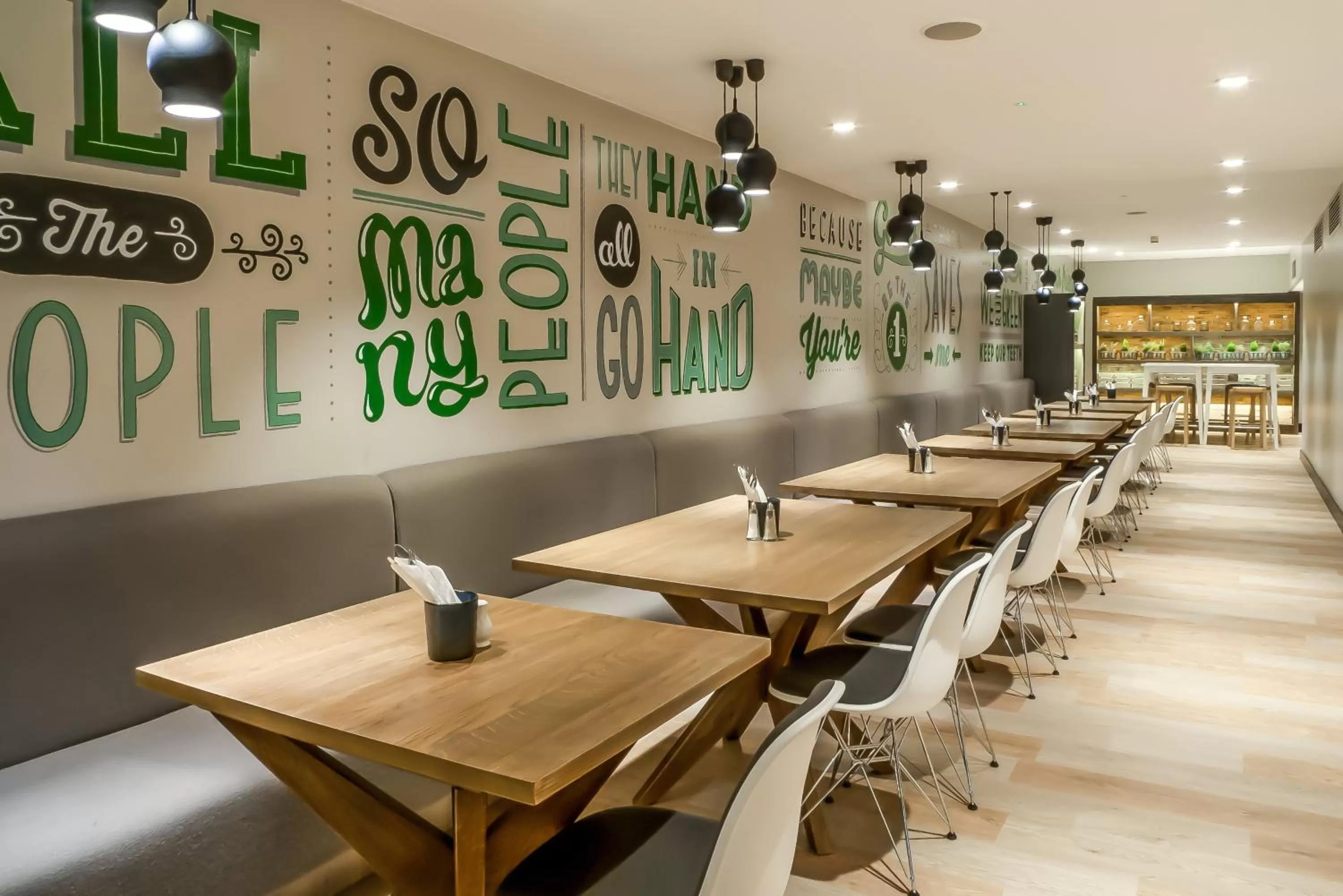 Restaurant/places to eat in Holiday Inn London Camden Lock by IHG