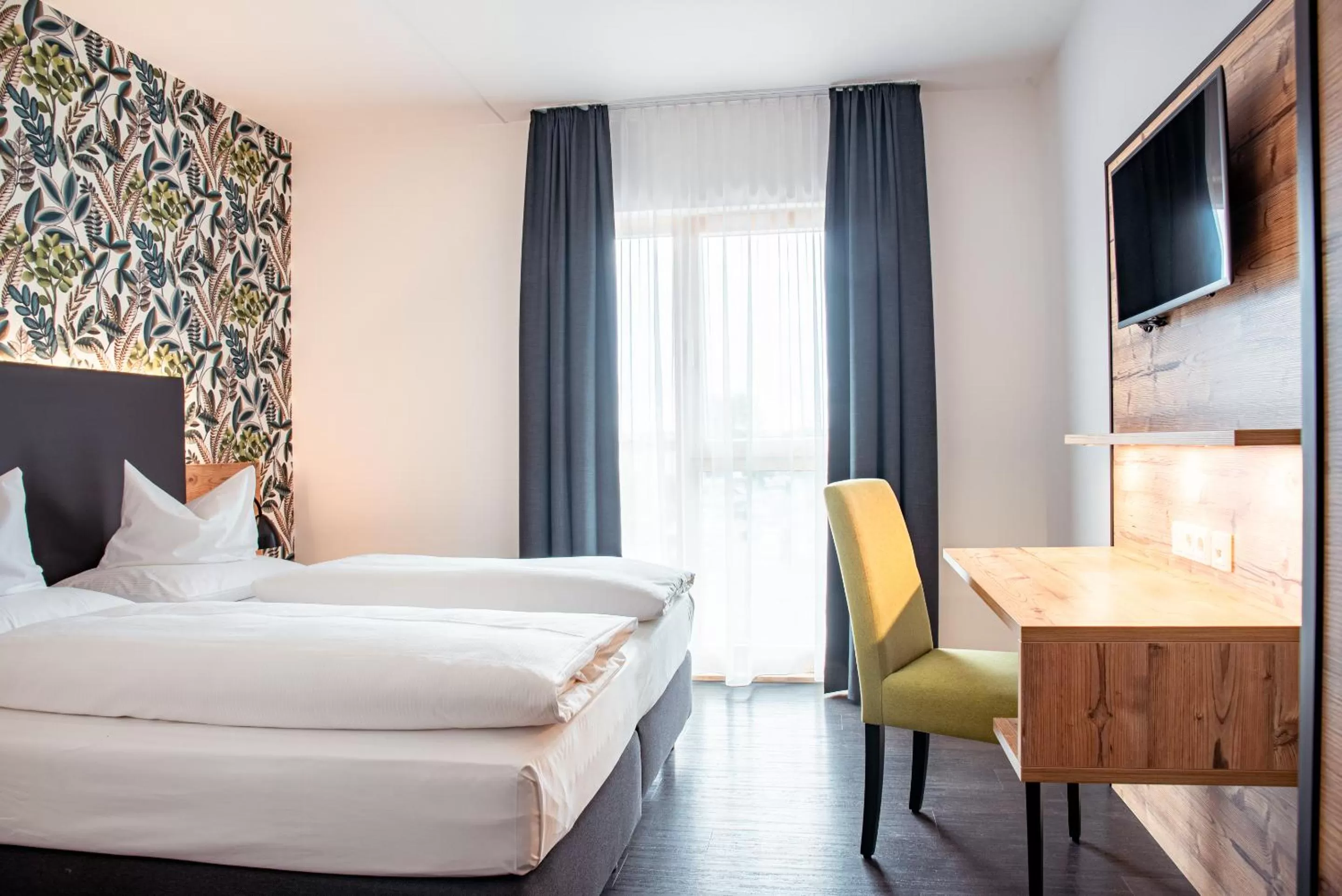 Bed in Alb Inn - Hotel & Apartments