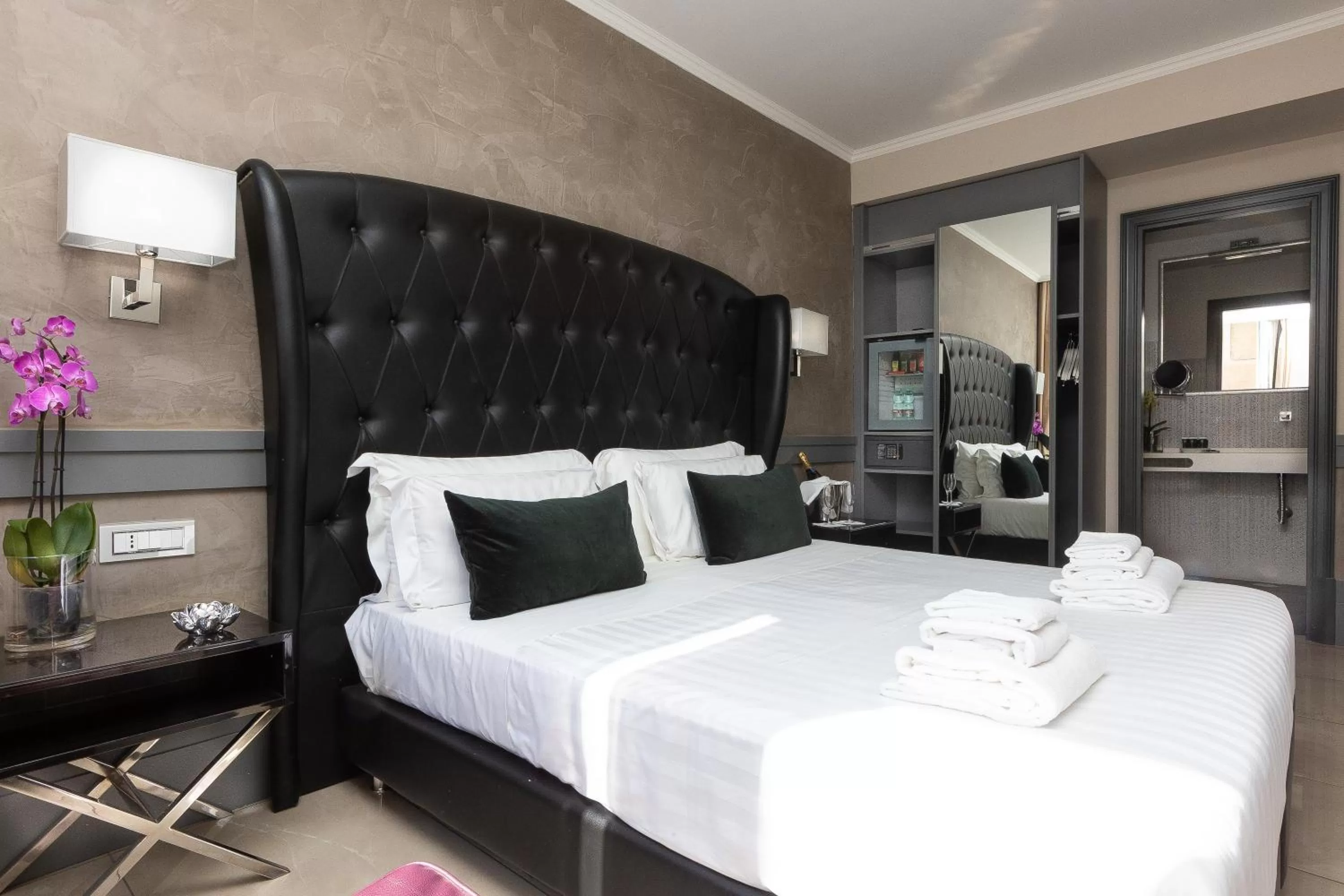 Bedroom, Bed in Hotel Castellino Roma